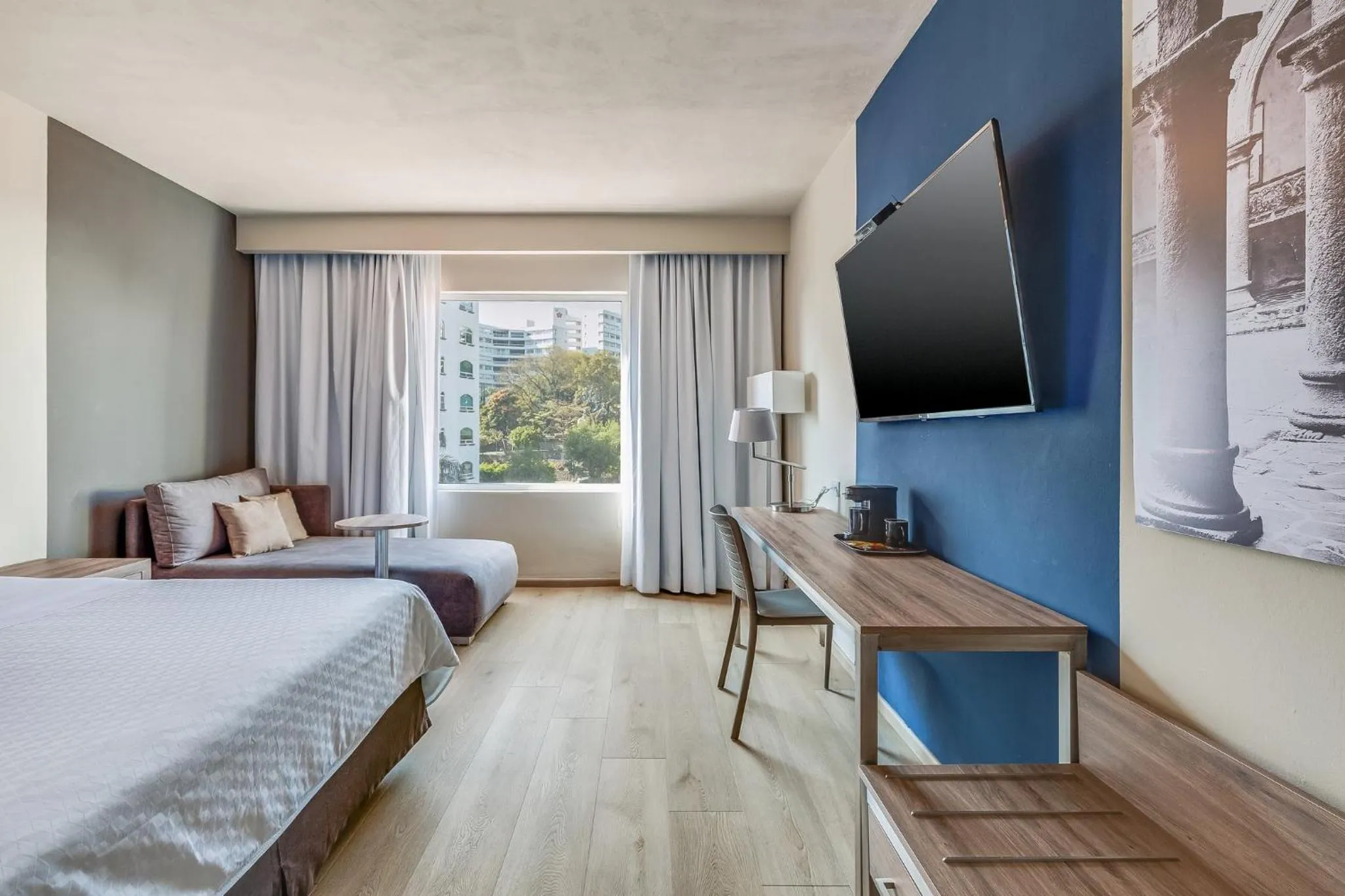 Executive Room, 1 King in Fiesta Inn Cuernavaca