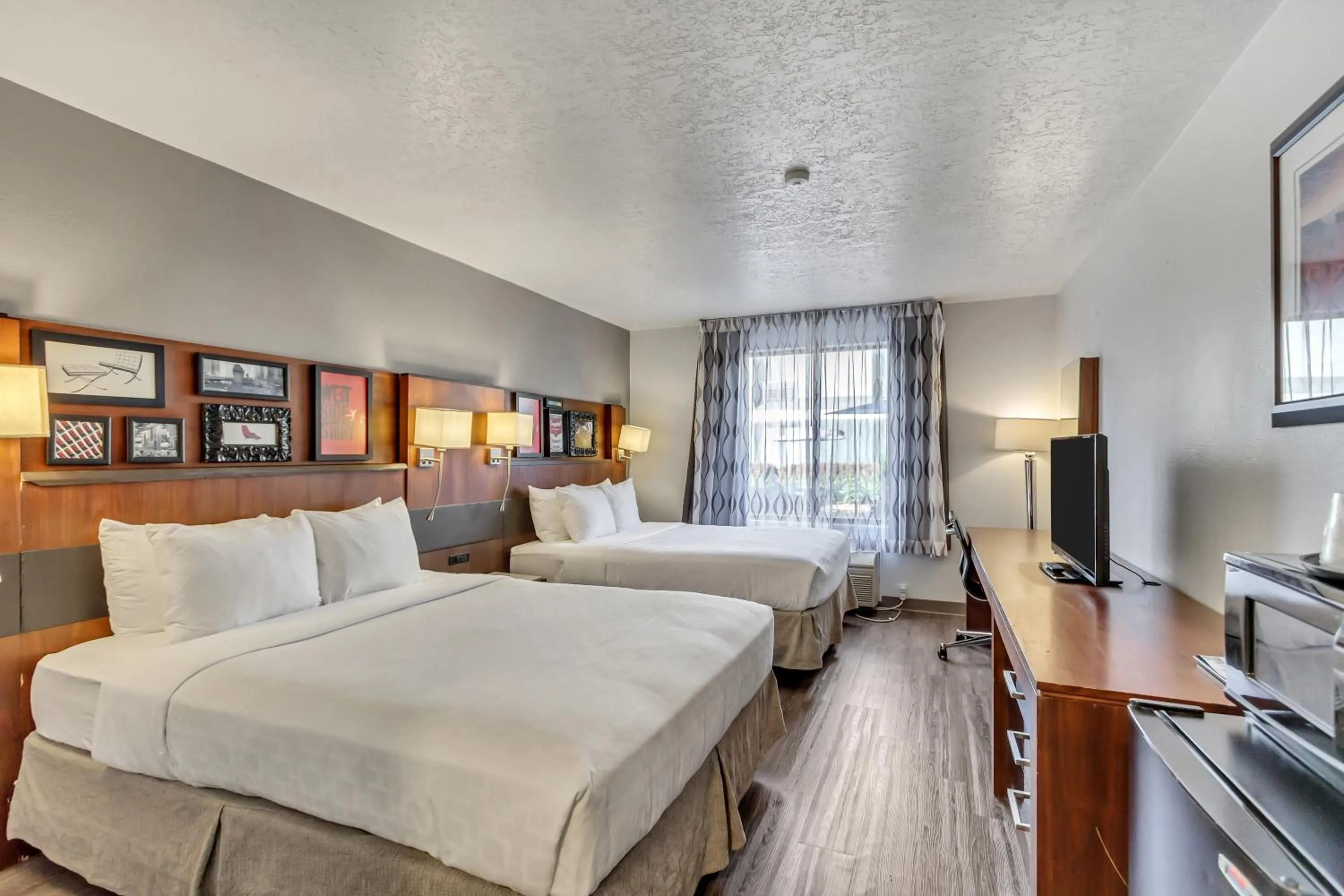 Queen Room with Two Queen Beds - Non-Smoking in Clarion Inn Salt Lake City Airport