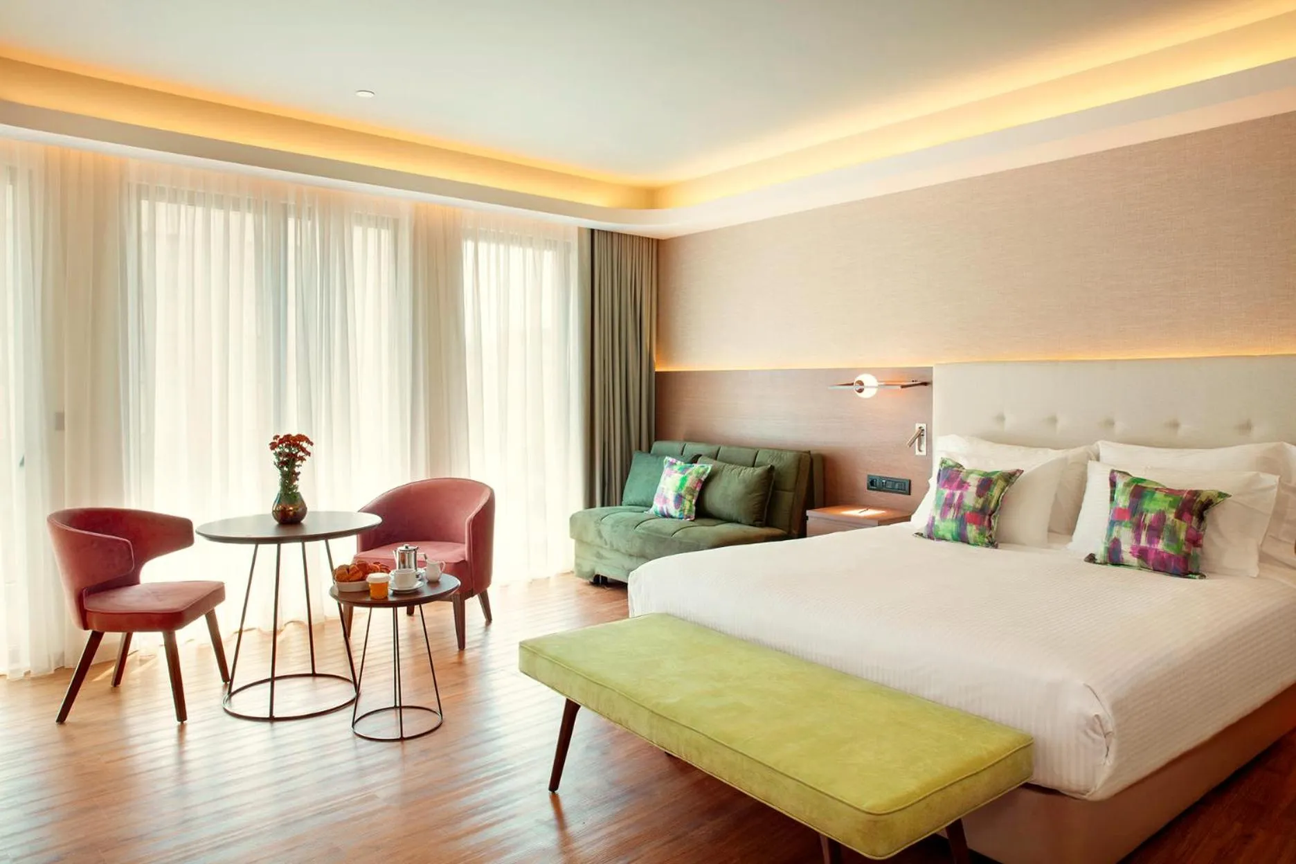 Executive Suite with City View in Zeus Essence Wyndham Athens Residence