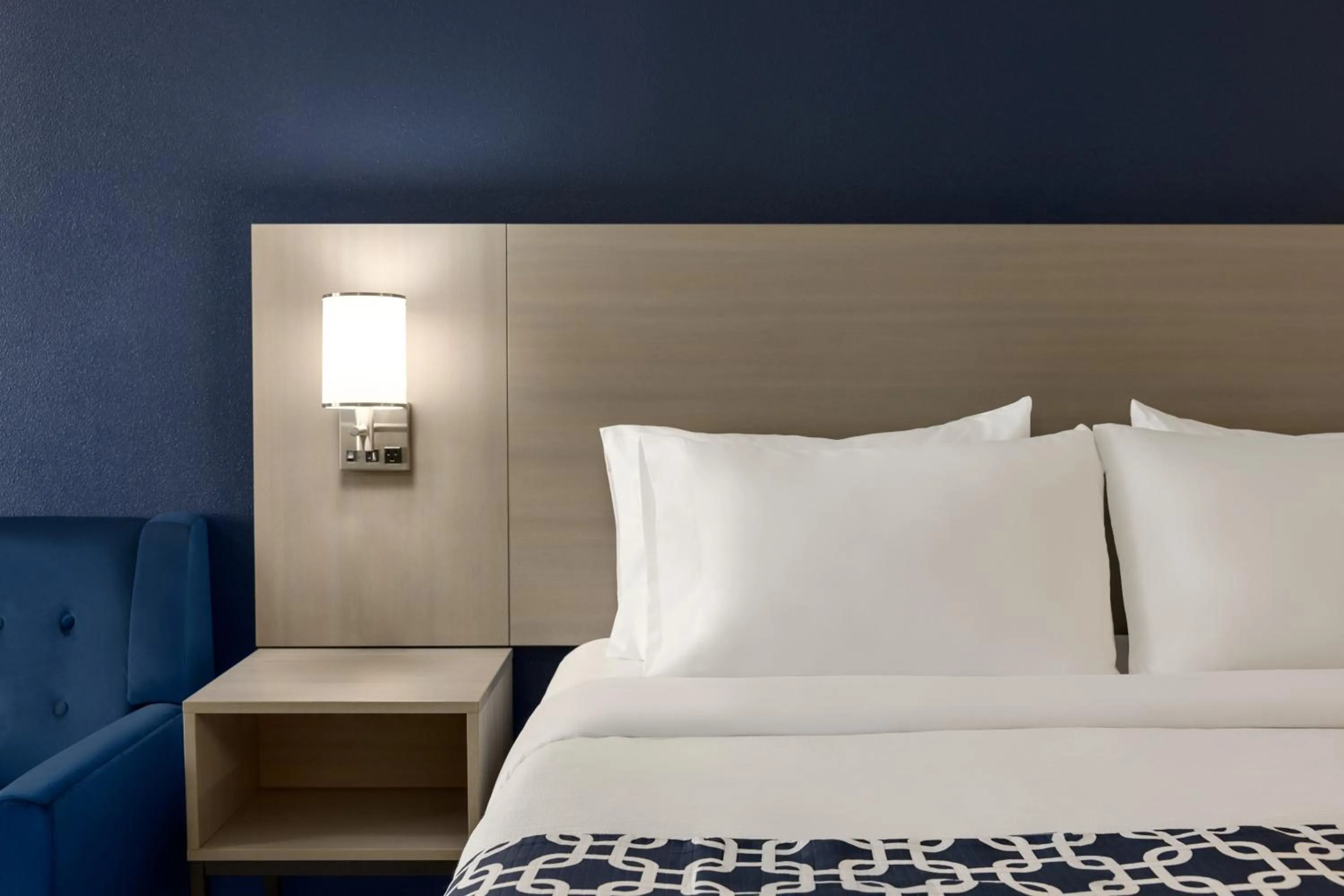 King Room - Non-Smoking in Quality Inn Lake Elsinore I-15