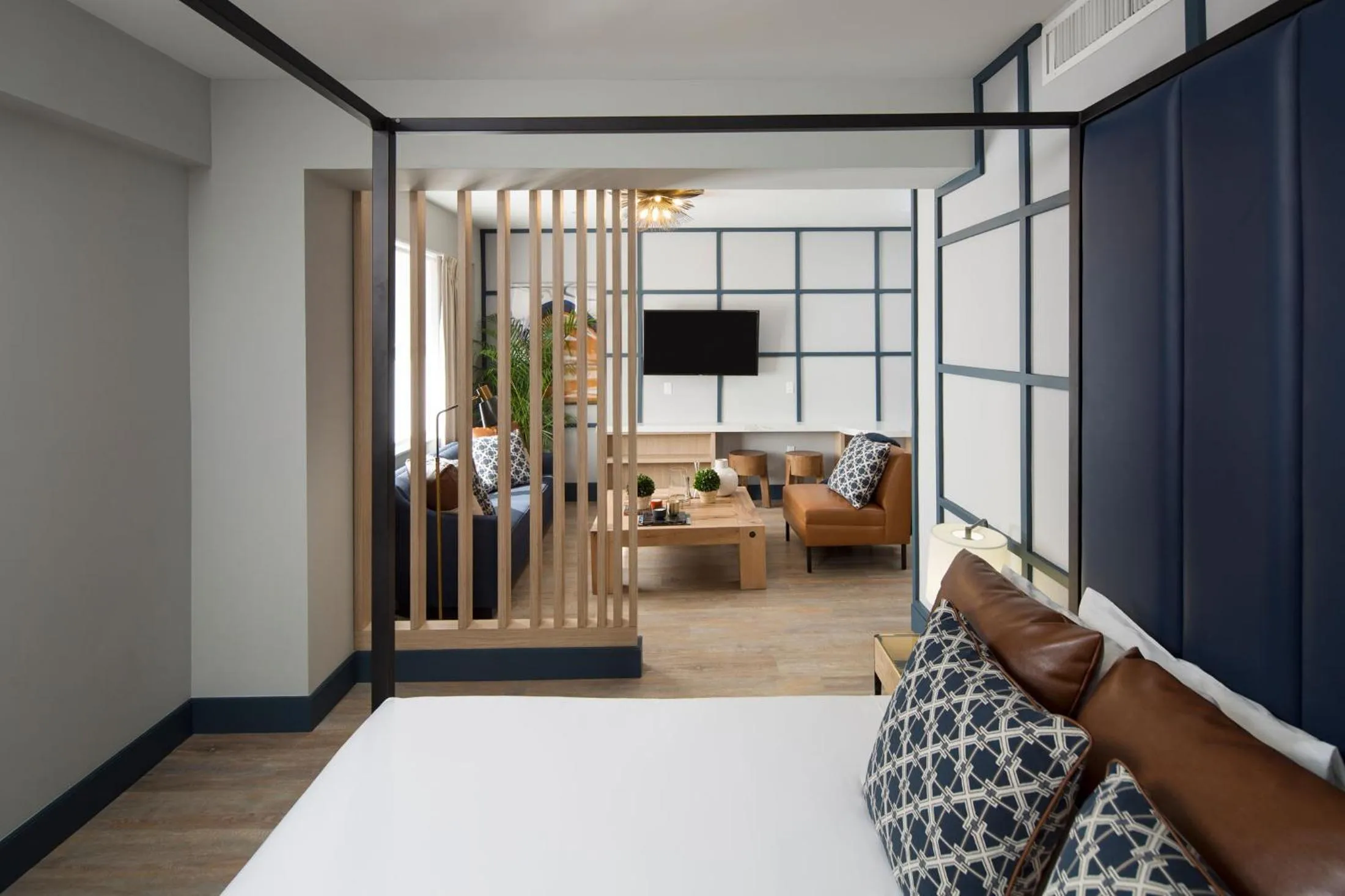 Superior Suite in Generator Miami