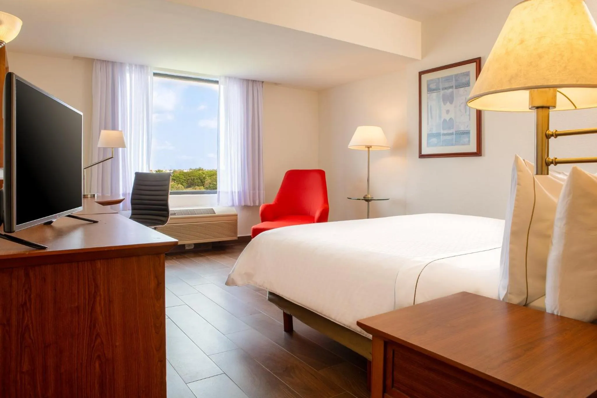 King Room in Fiesta Inn Tampico