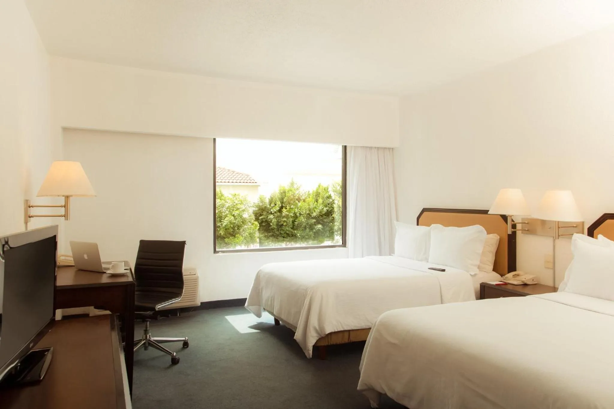 Double Room with Two Double Beds in Fiesta Inn Monclova