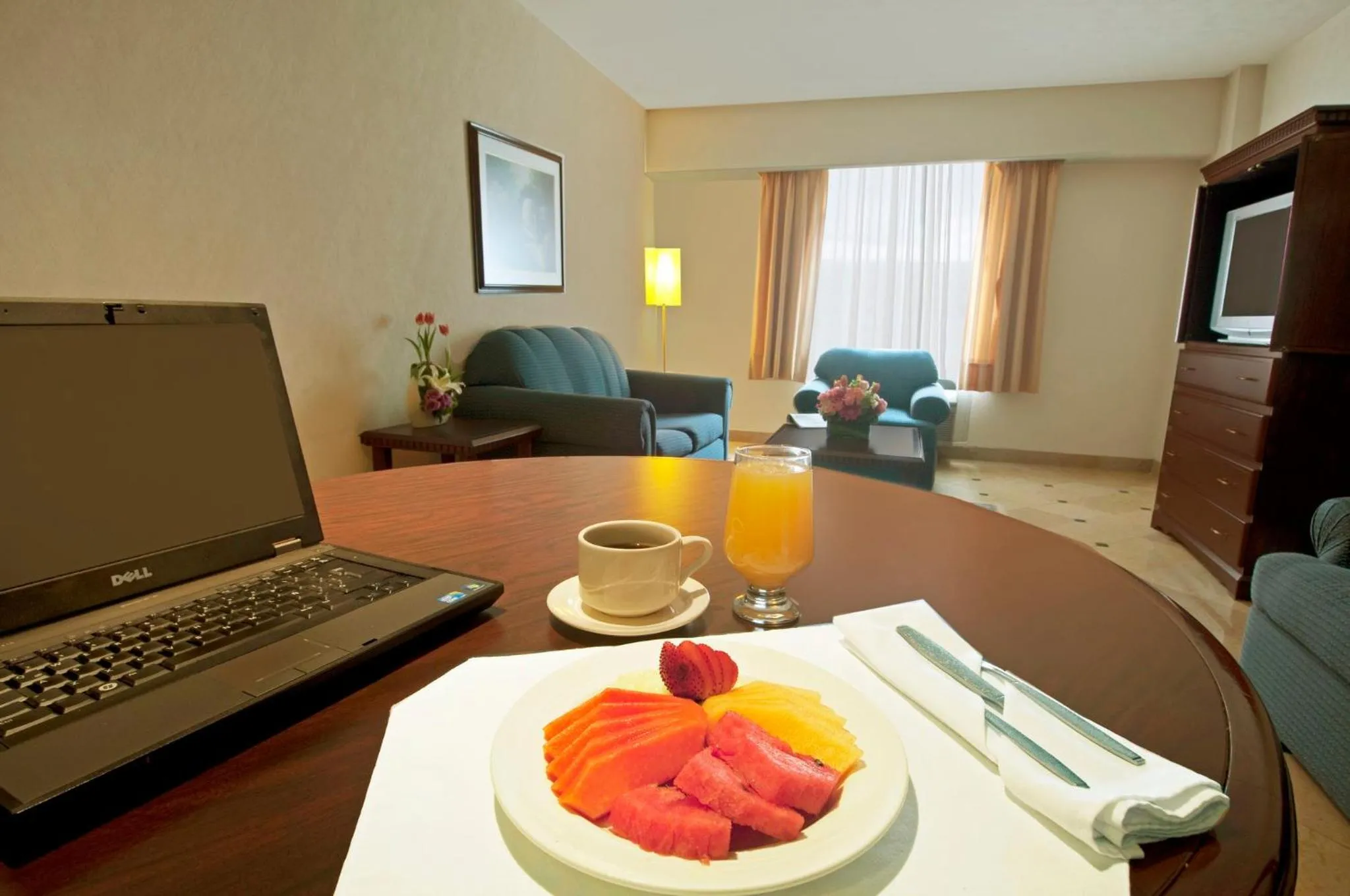 Junior Suite 1 King in Fiesta Inn Toluca Centro