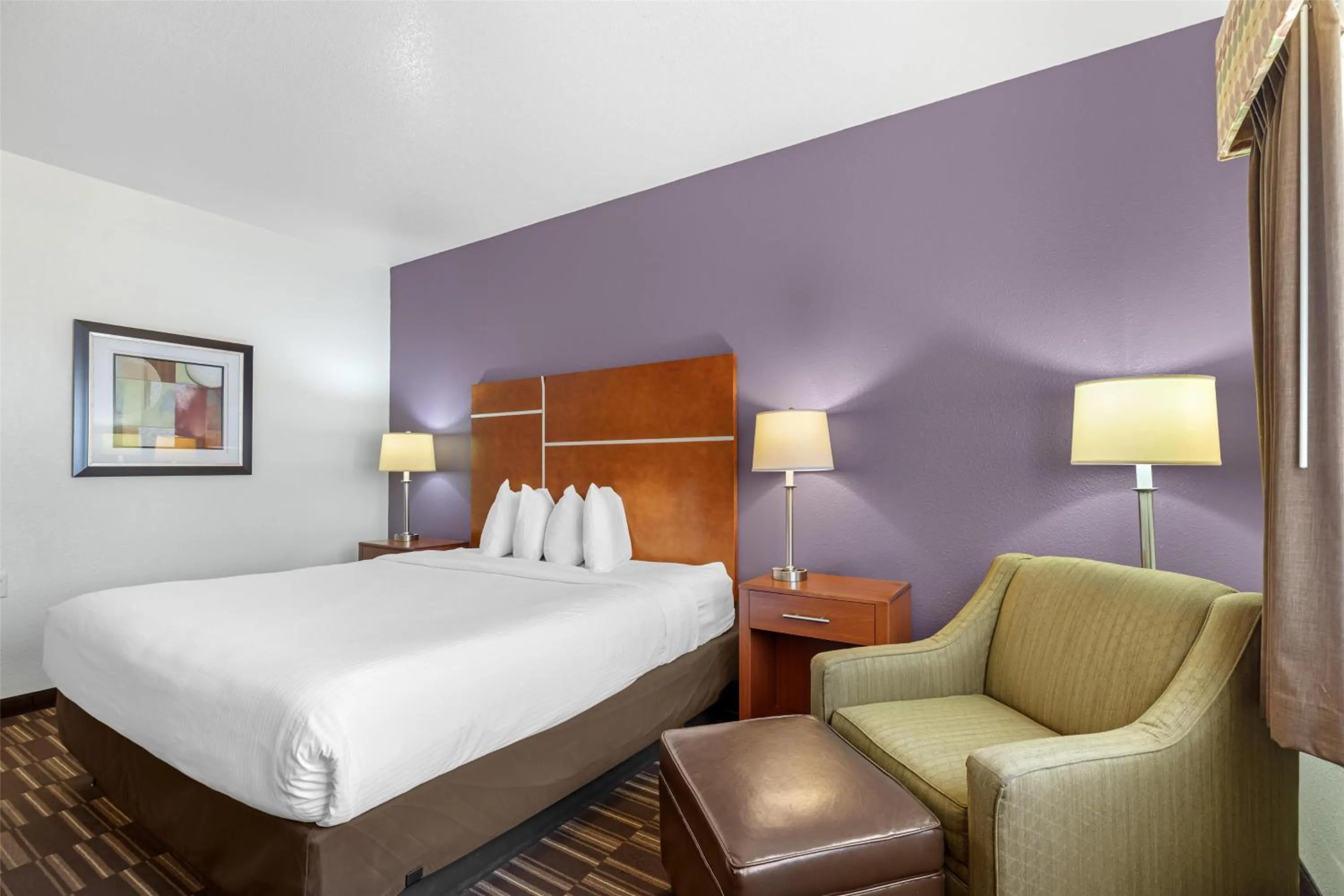 Queen Room - Non-Smoking in Best Western Firestone Inn & Suites