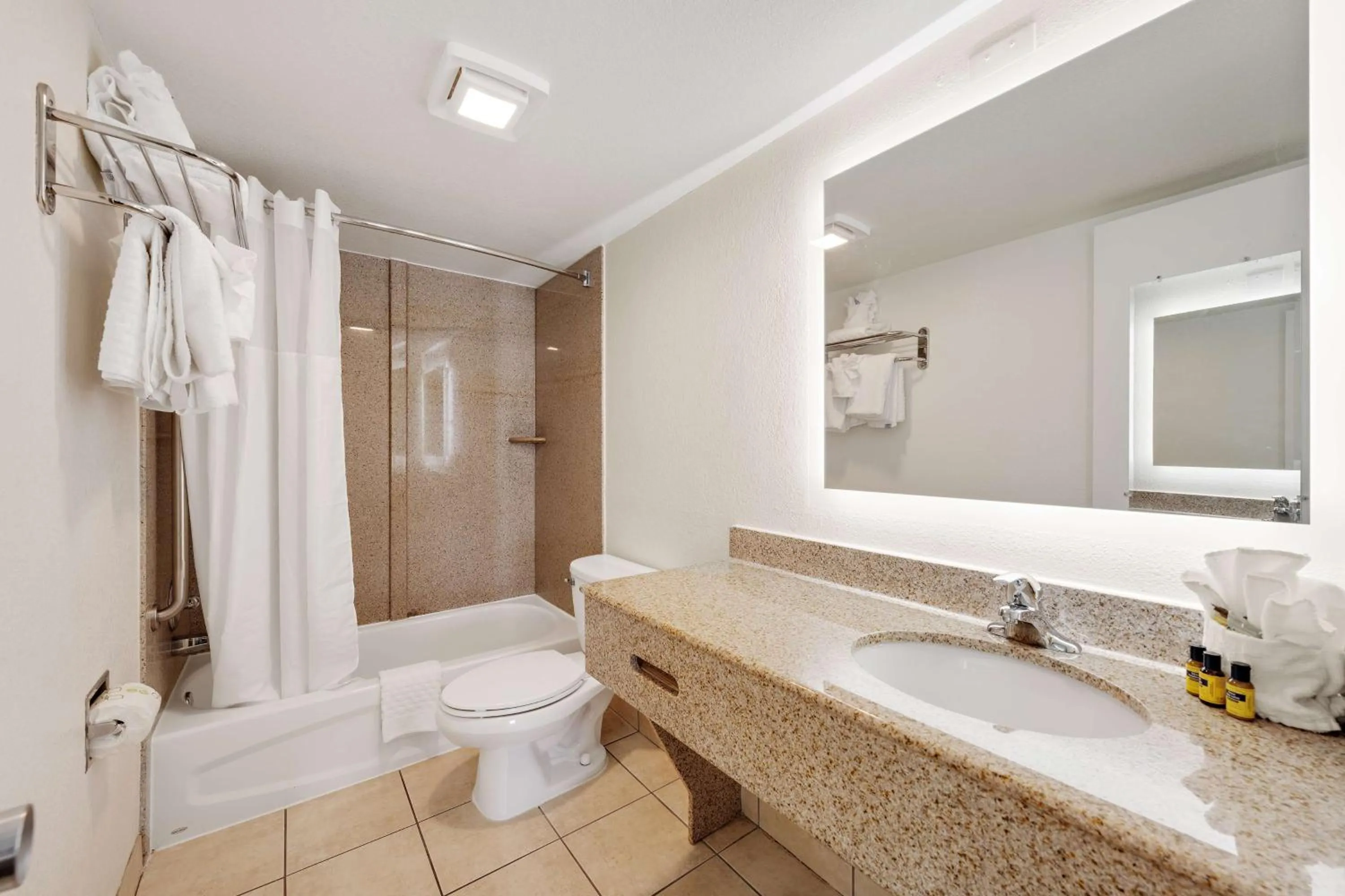 King Suite with Sofa Bed - Non Smoking in Best Western Plus Holiday Sands Inn & Suites