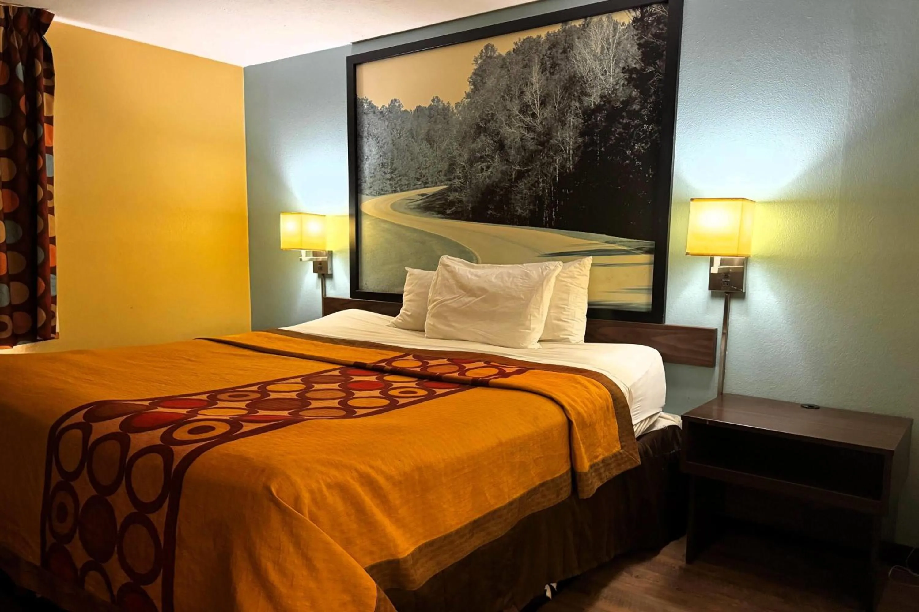 King Room - Mobility Access/Non-Smoking in Super 8 by Wyndham Jackson Ridgeland