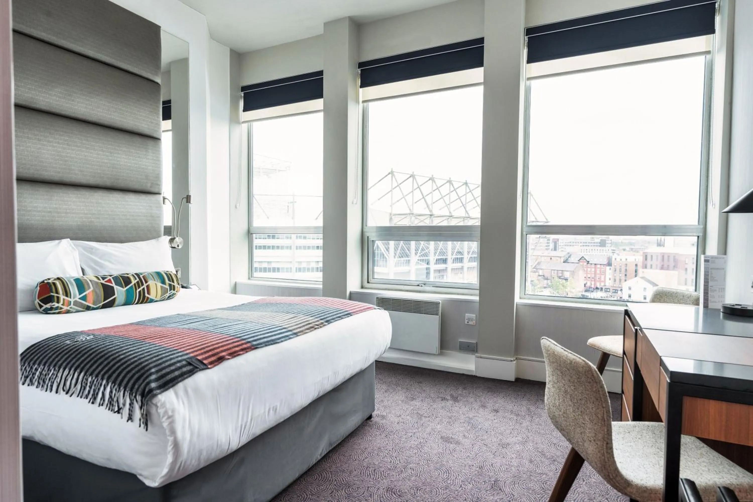 Accessible Studio, 1 King Bed, Sofa Bed, Kitchenette in Sandman Signature Newcastle Hotel