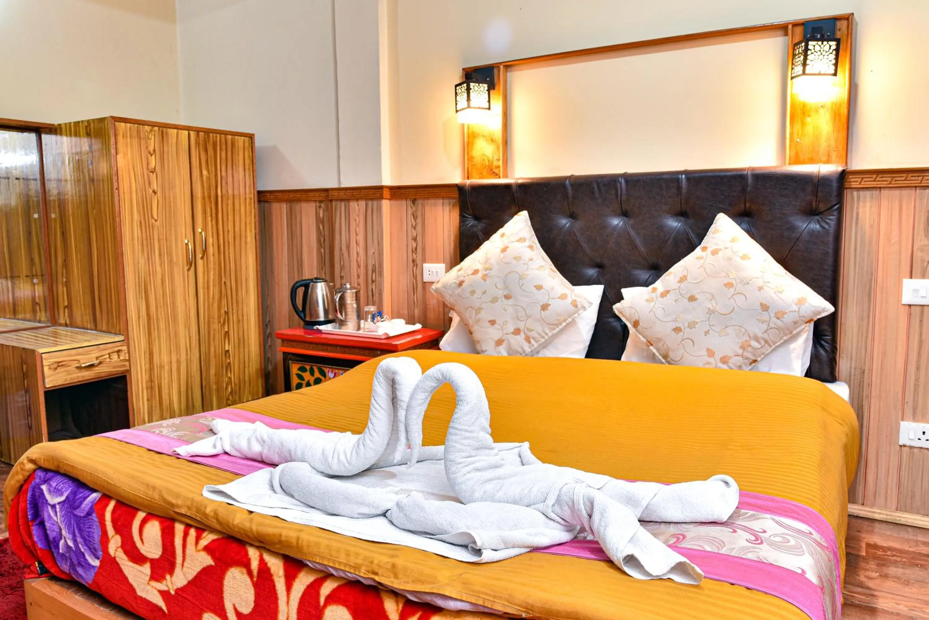 Superior Queen Room in Rufina Blue Pine