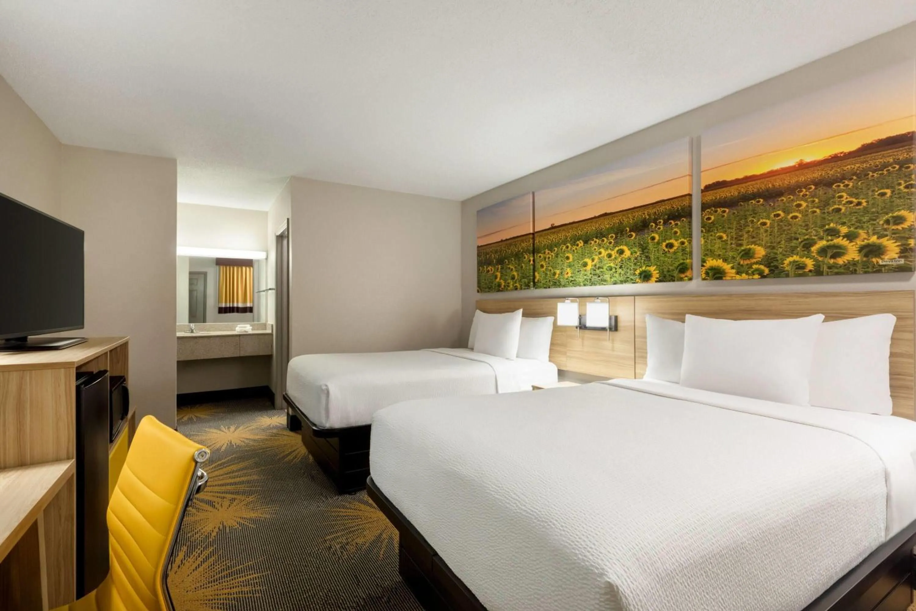 Double Room with Two Double Beds - Smoking in Days Inn by Wyndham Cartersville