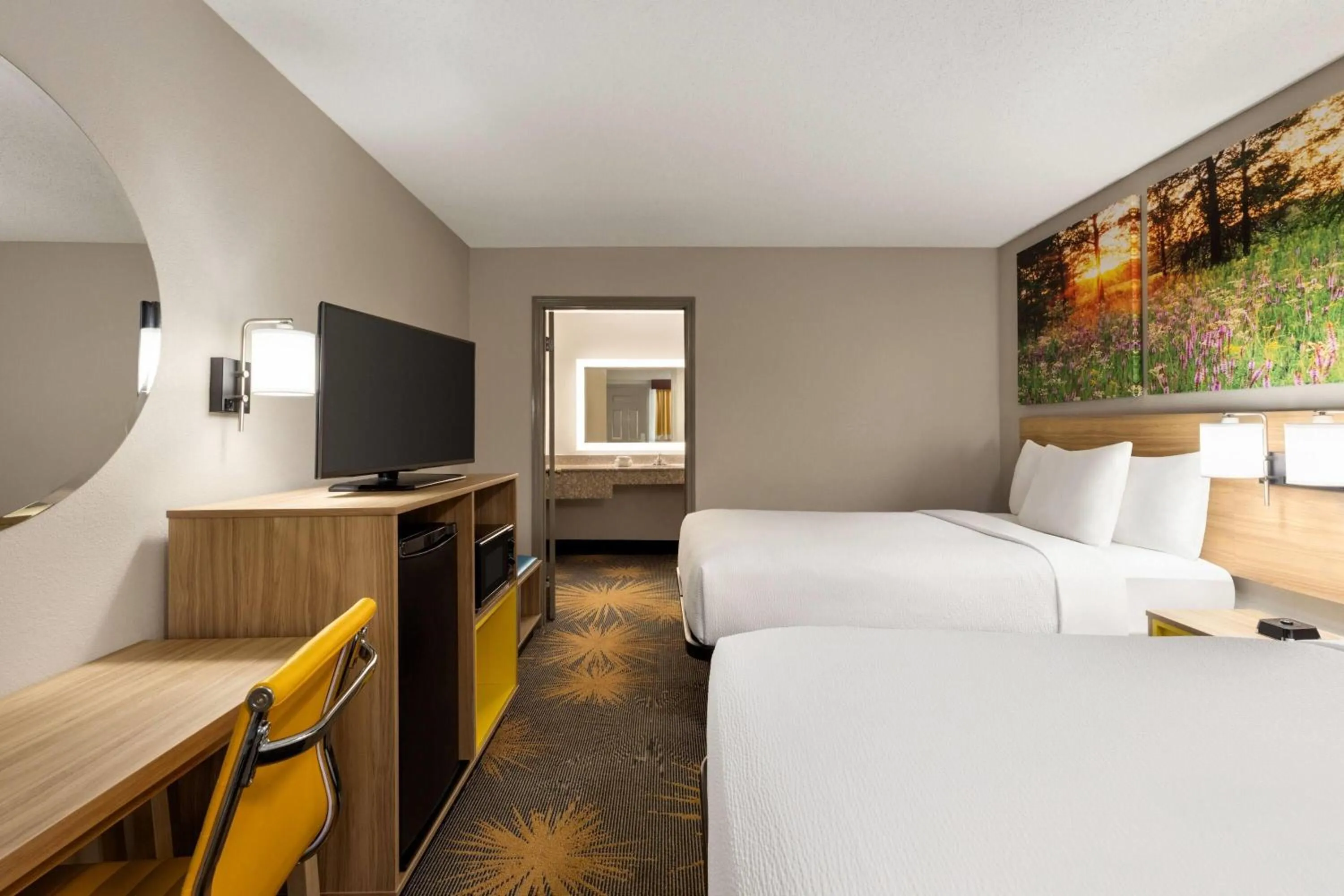 Double Room - Disability Access/Non-Smoking in Days Inn by Wyndham Cartersville