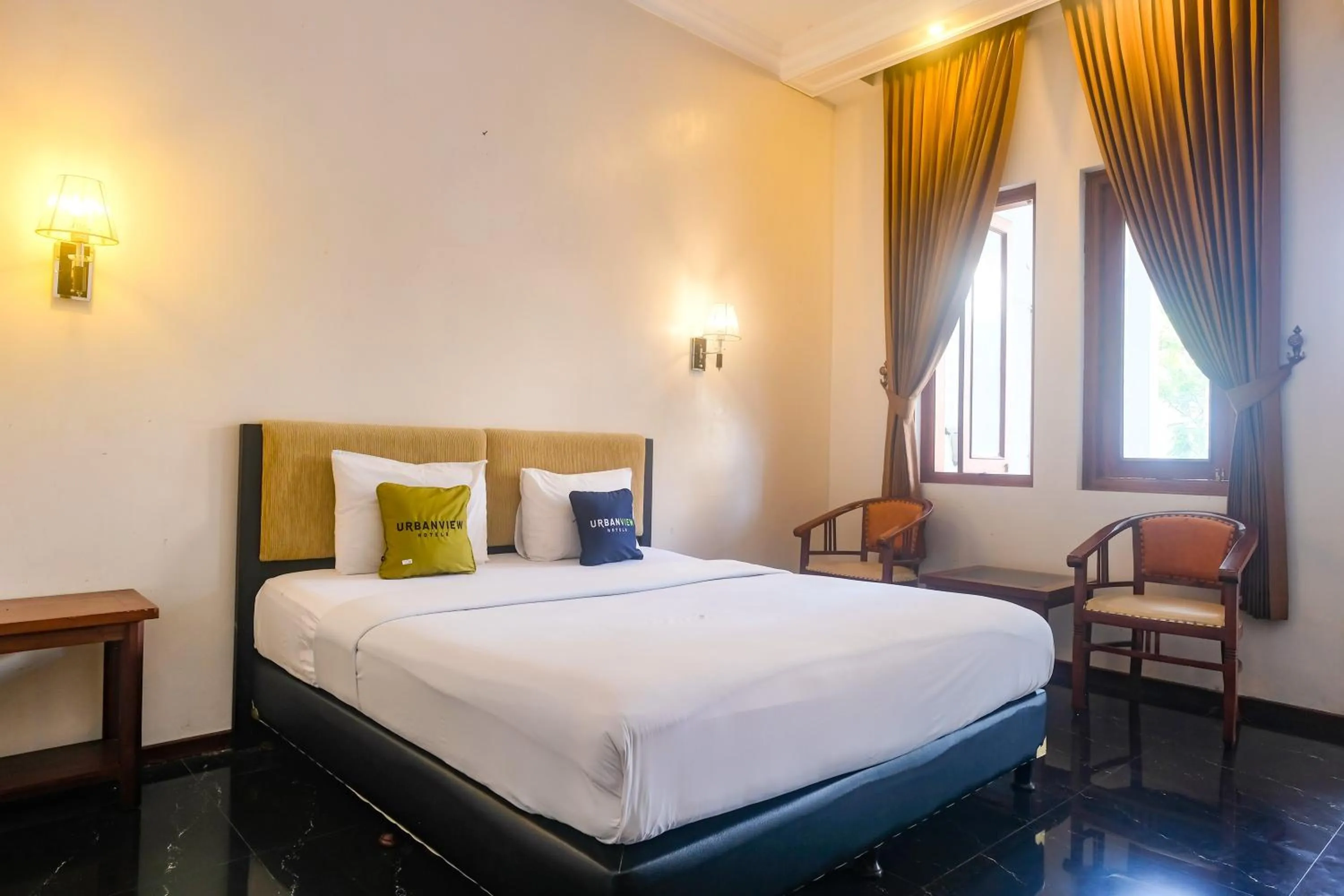 Deluxe Double Room in Urbanview Omah Pari Boutique Hotel