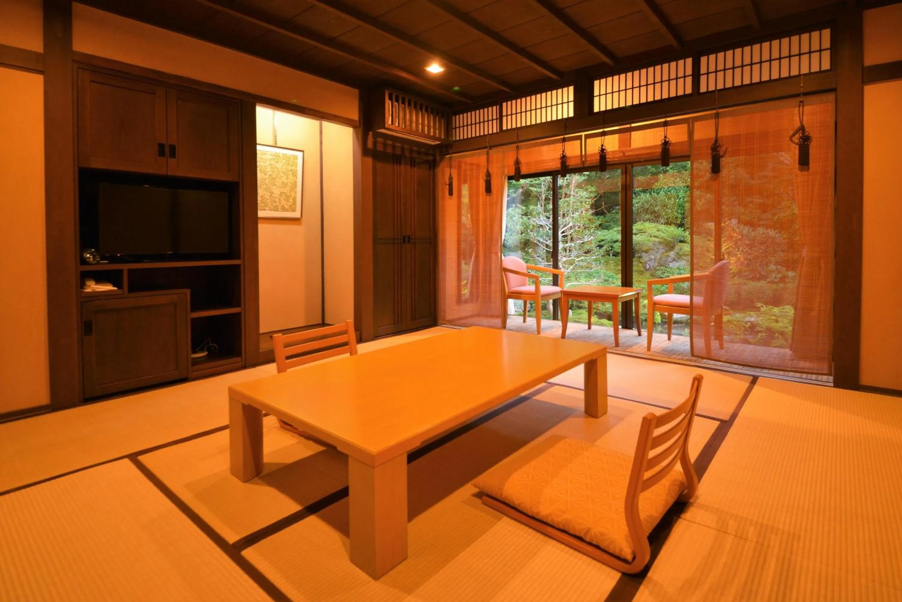 Triple Room in Japanese Ryokan Seryo