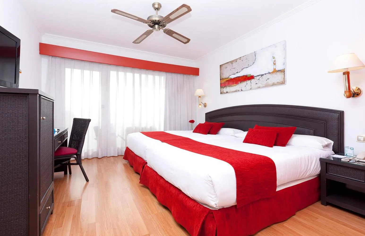 Family Room with Sea View (2 Adults + 2 Children) in Senator Marbella