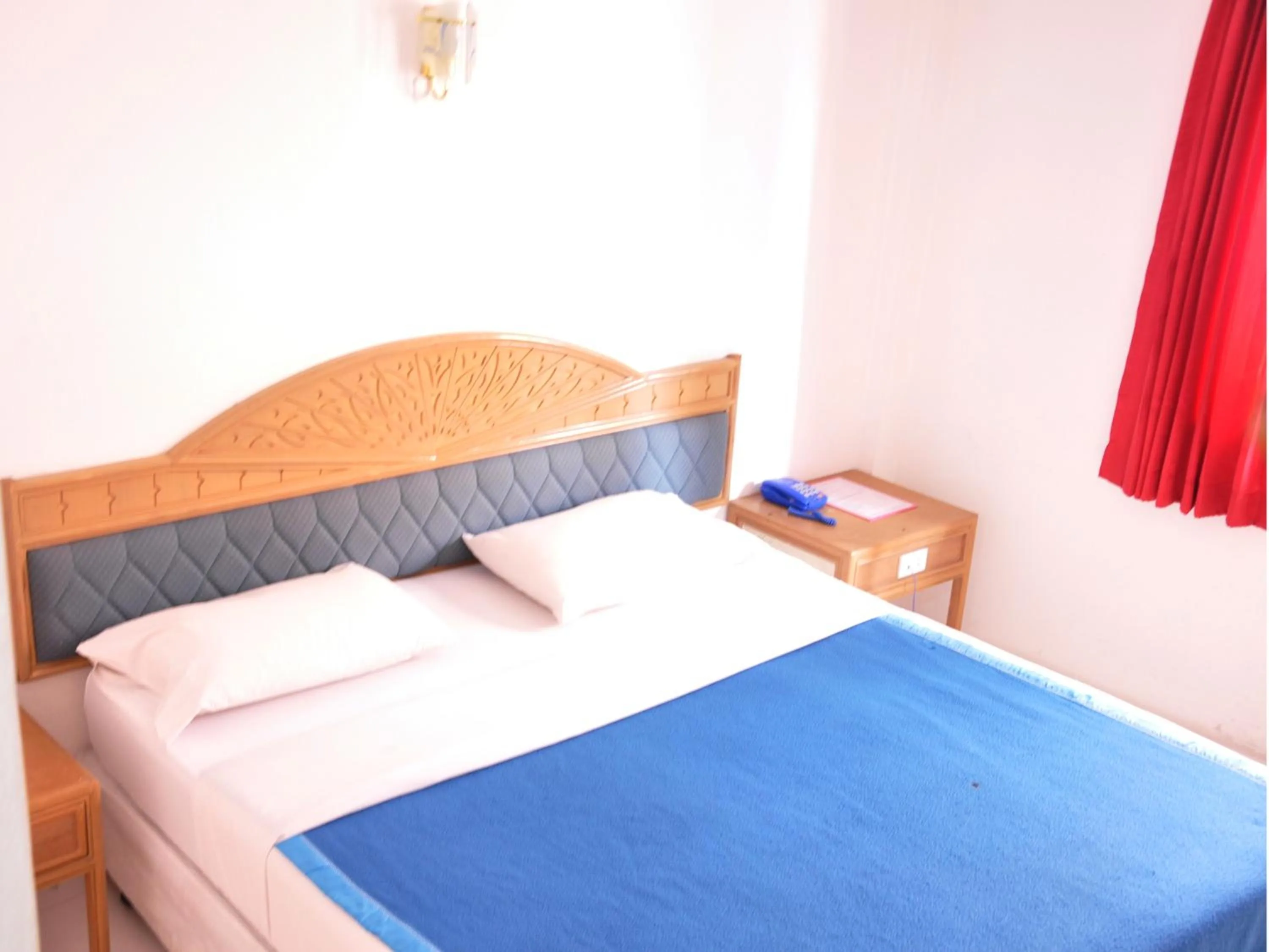 Standard Double Room in Highfive Guest House