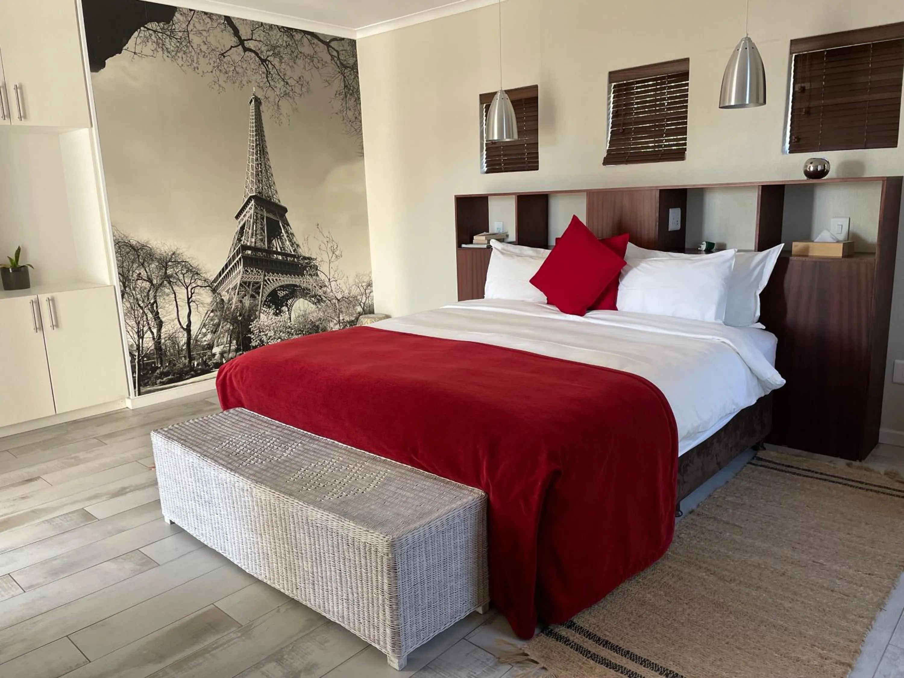 Deluxe Double or Twin Room with Garden View in Manor on the Bay