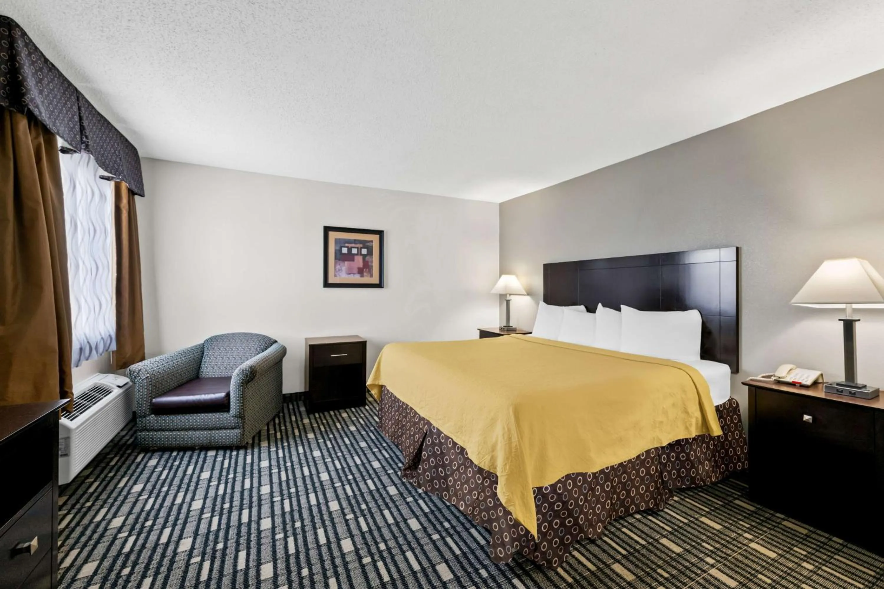King Suite with Living Area in SureStay Plus Hotel by Best Western Lubbock Medical Center