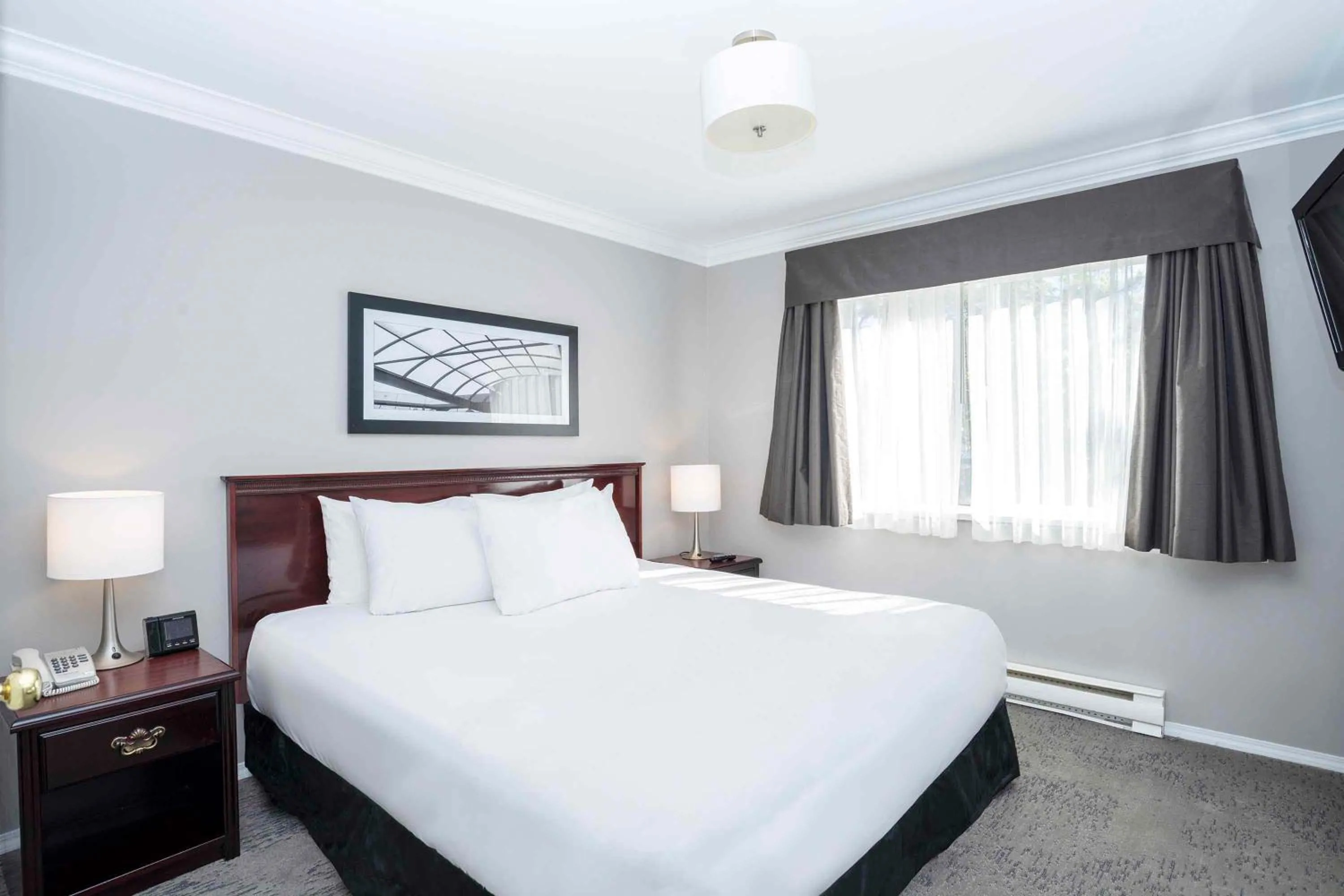 2 Bedroom Suite, 1  King, 1 Queen, Sofa Bed, Kitchen in Sandman Hotel & Suites Prince George