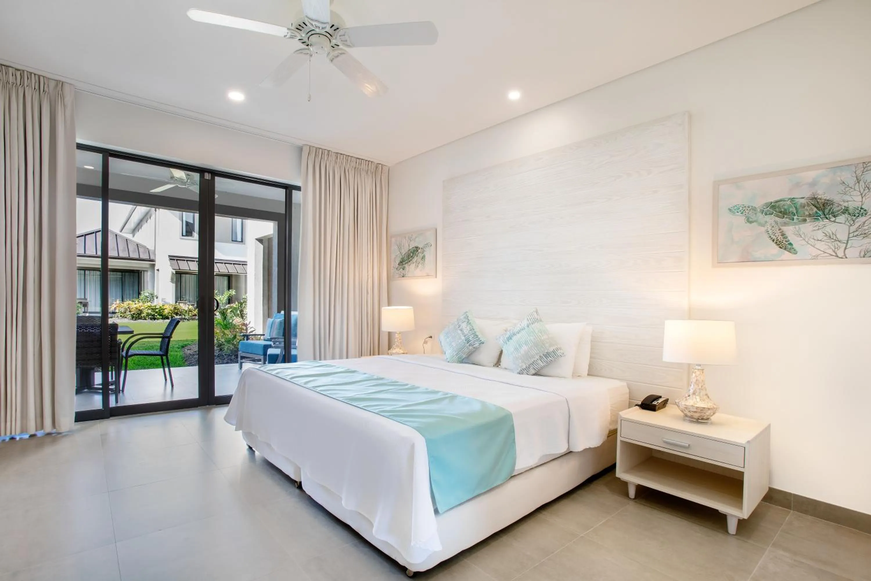 King Room in Beach View Hotel