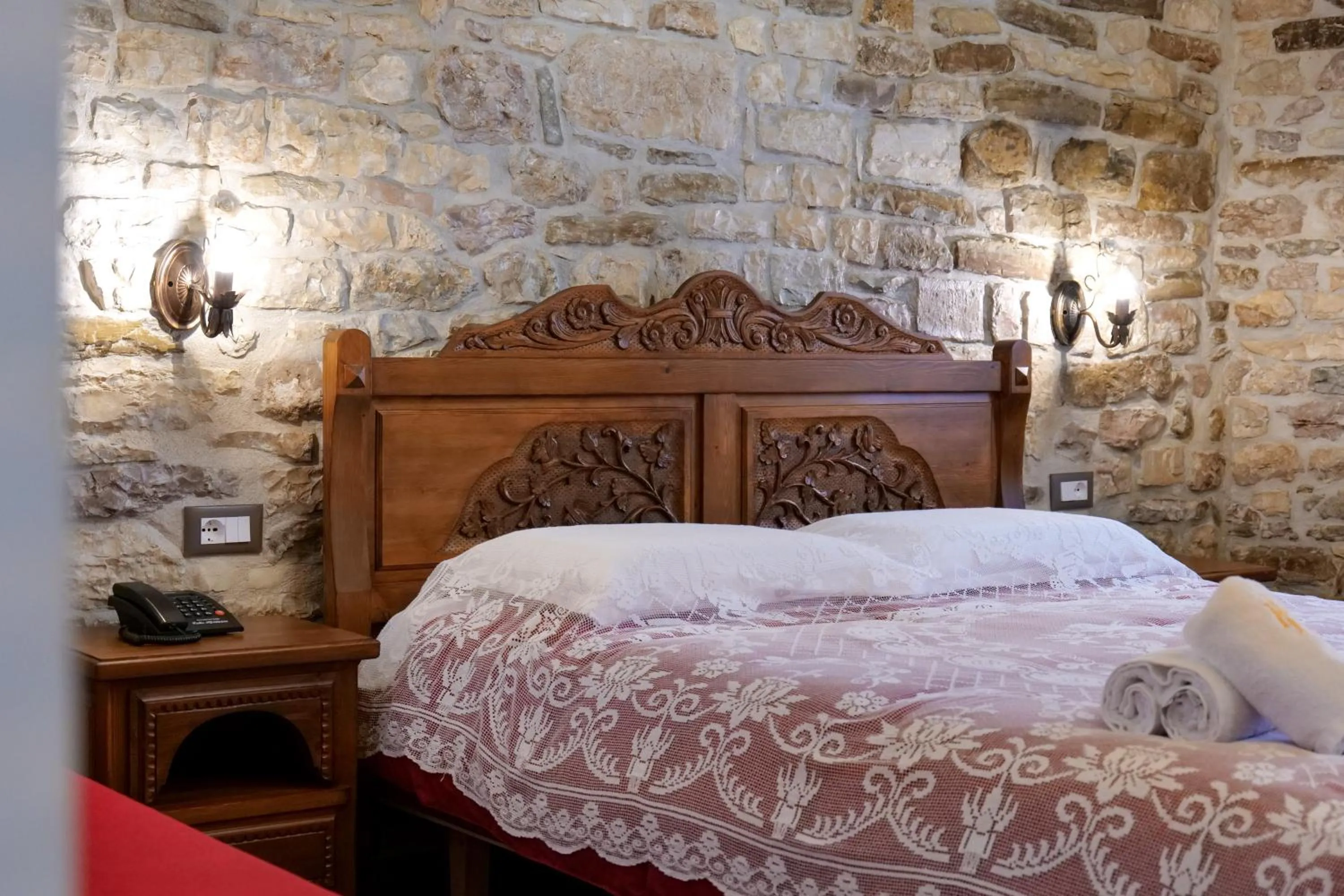 Junior Suite - single occupancy in Hotel Bineri