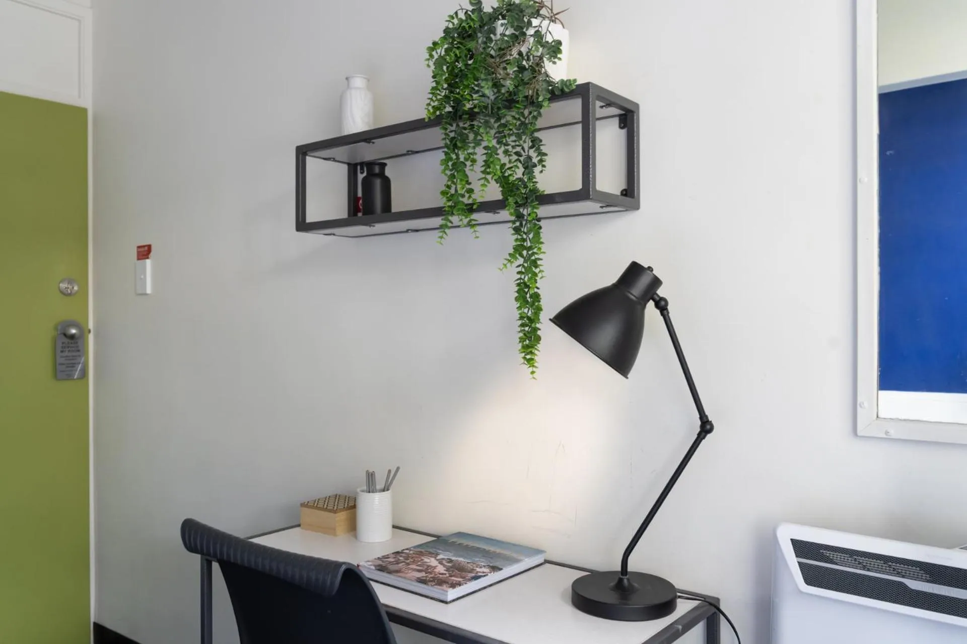 Twin Room with Shared Bathroom in YMCA Hostel