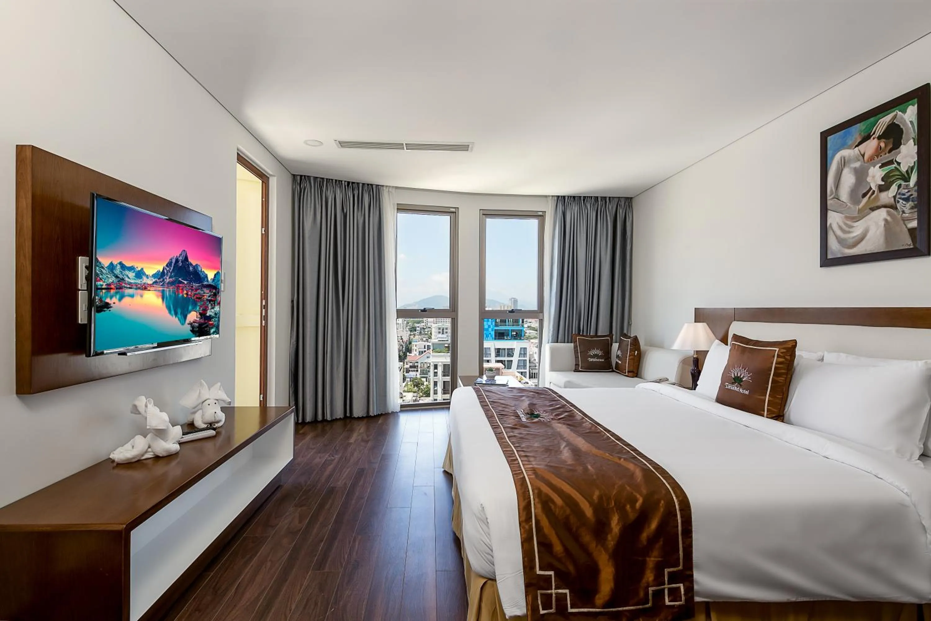 Apartment with Sea View in Tamarind Danang Beach Hotel