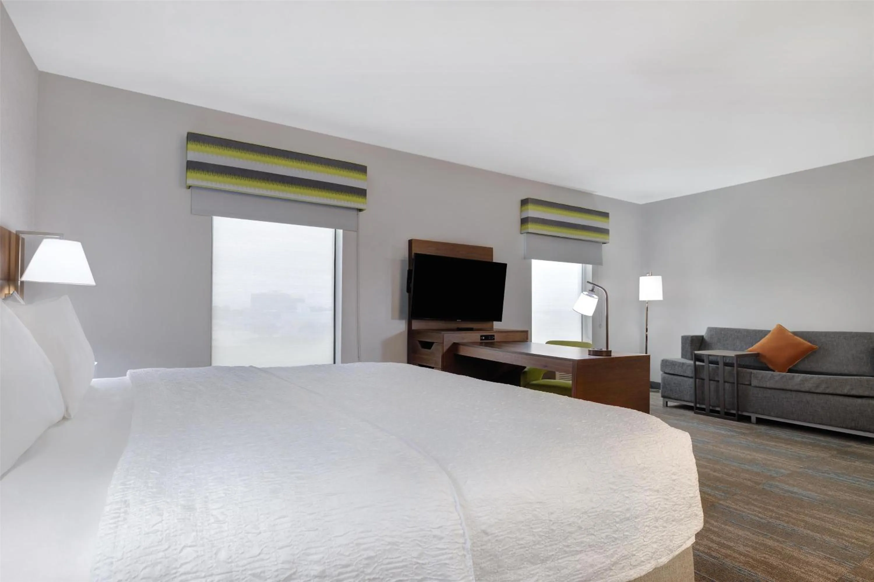 King Studio Suite with Sofa Bed - Non-Smoking in Hampton Inn & Suites Shreveport