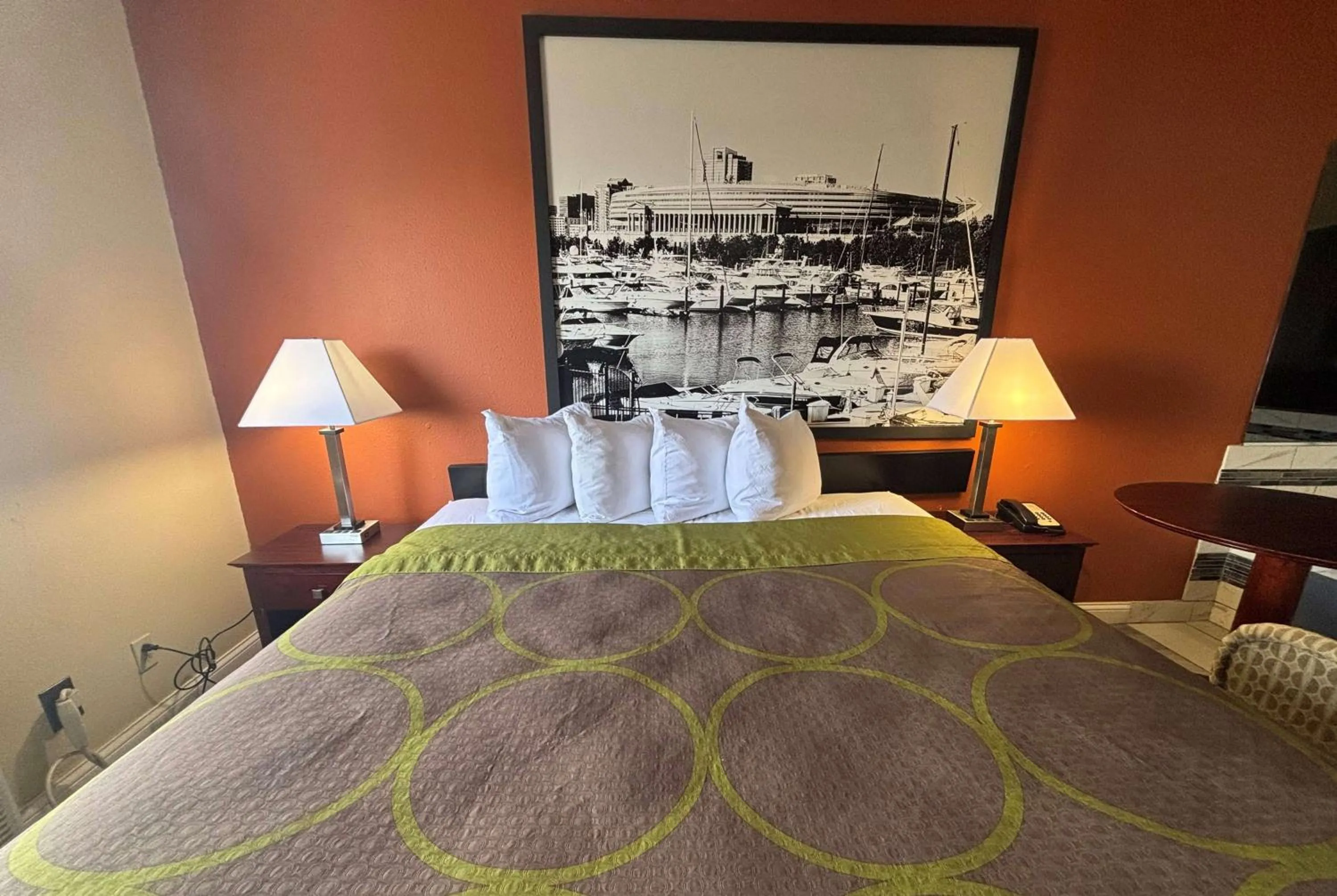 King Room - Smoking  in Super 8 by Wyndham Pontoon Beach IL/St. Louis MO Area