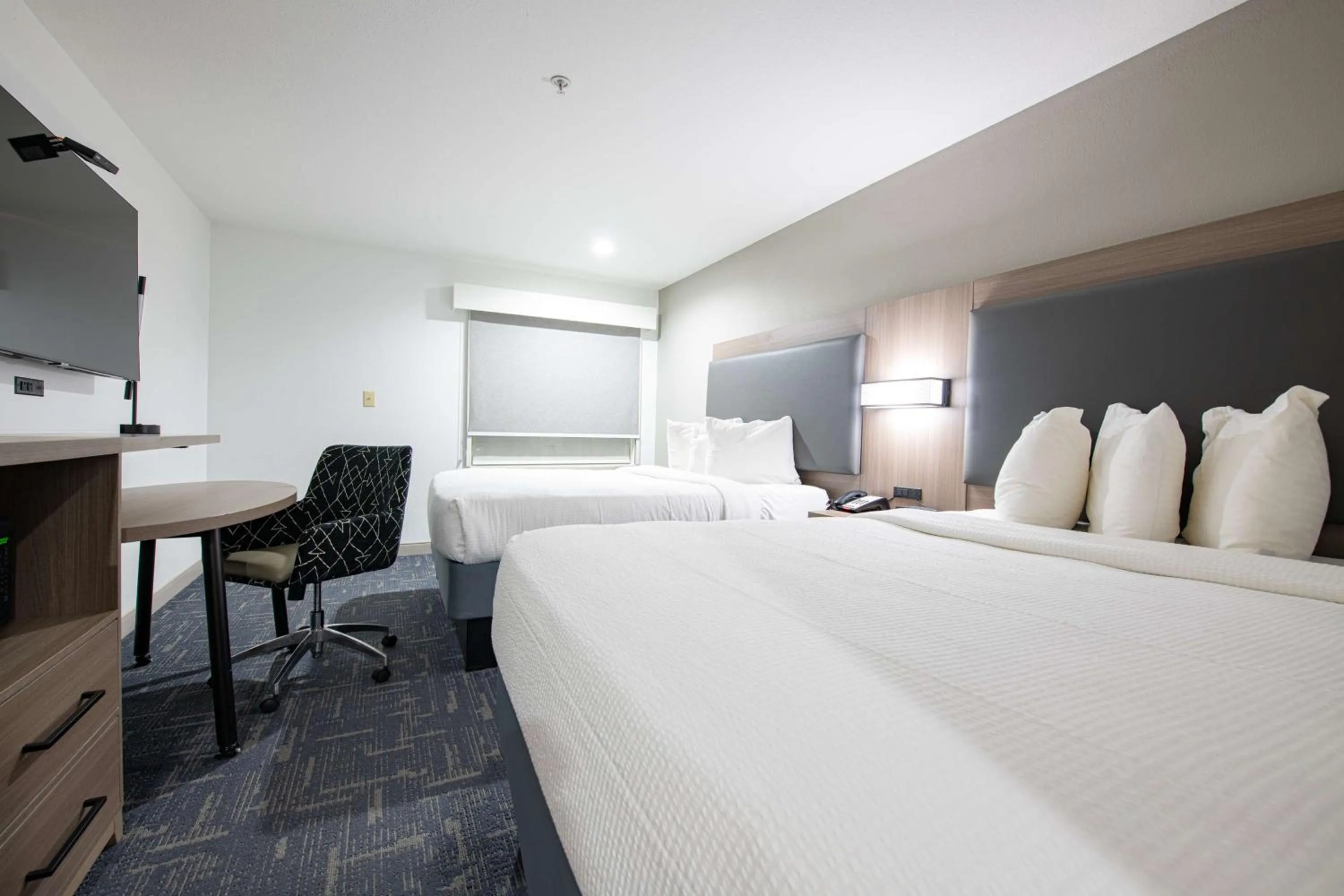 Queen Room with Two Queen Beds - Non Smoking in Best Western Lafayette Inn