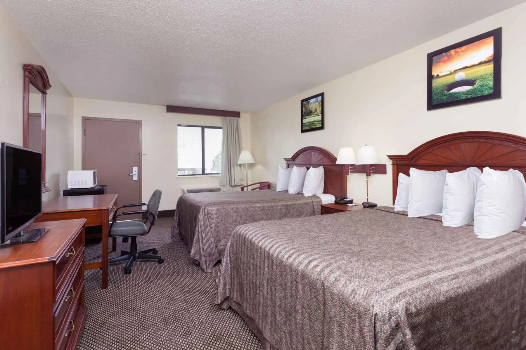 Double Room with Two Double Beds - Non-Smoking in Heritage Inn Augusta