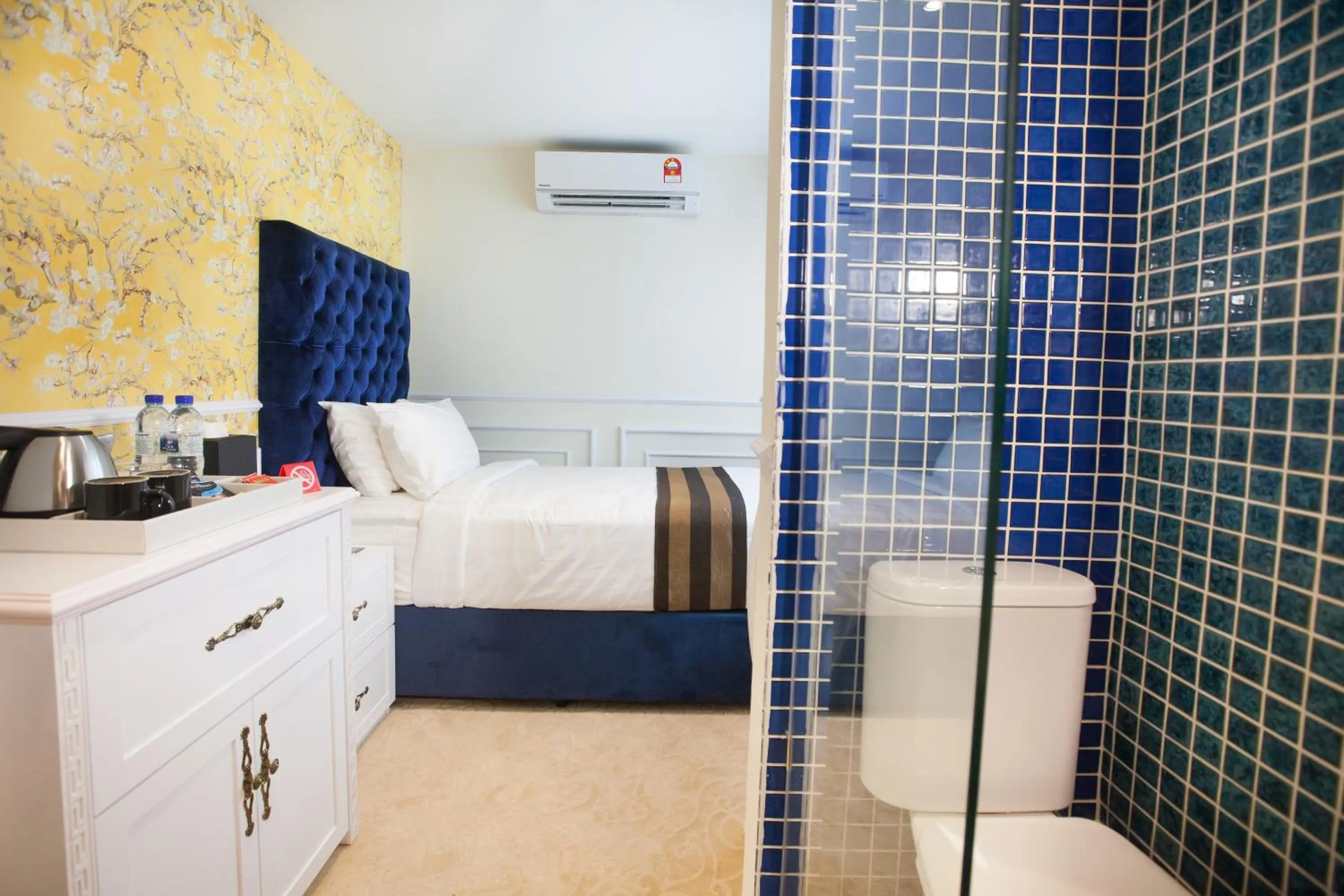 Superior Single Room in Apple Heritage Hotel