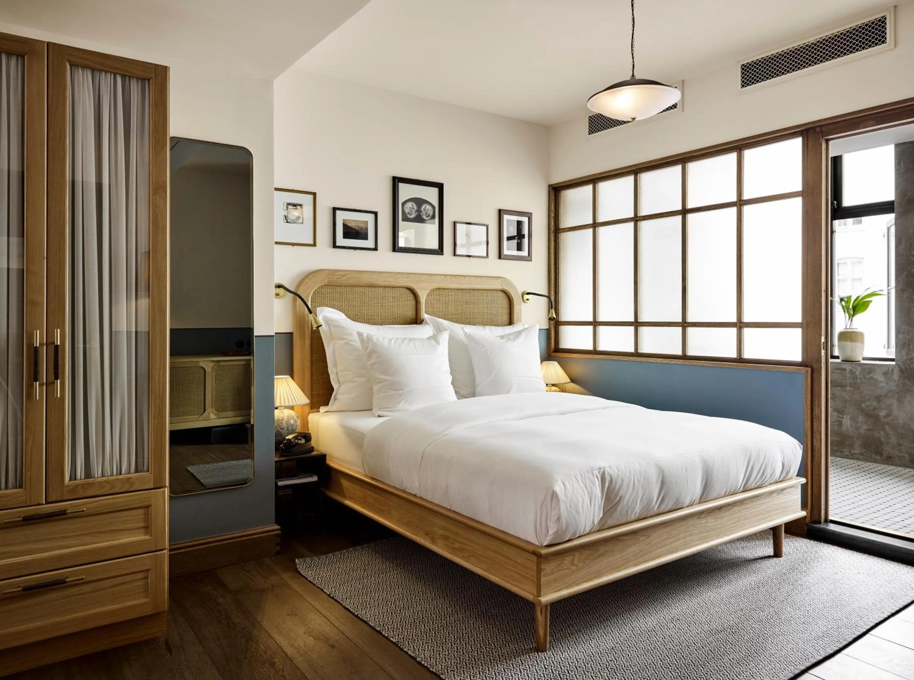 One Bedroom Suite  in Hotel Sanders