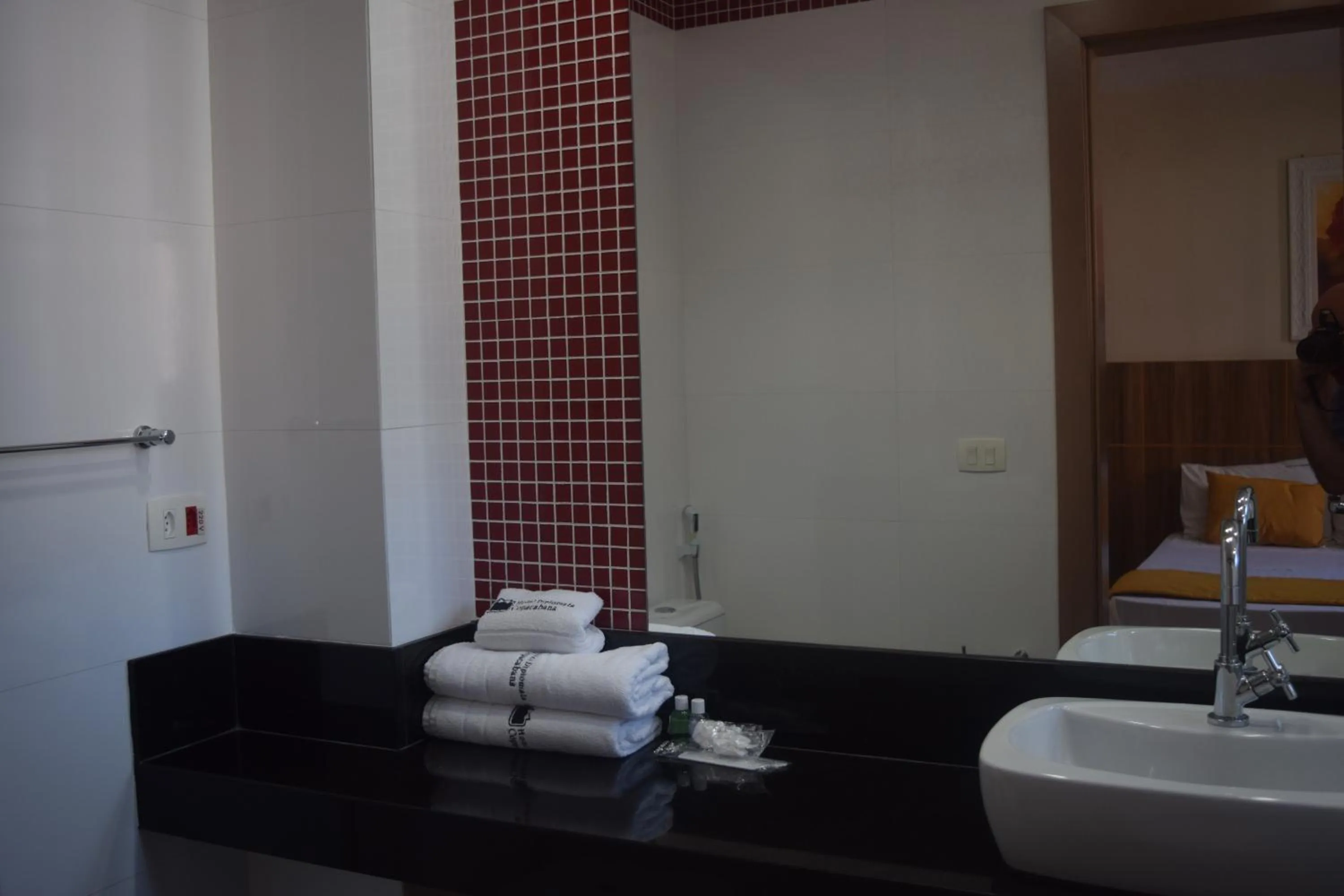 Standard Triple Room in Hotel Diplomata Copacabana