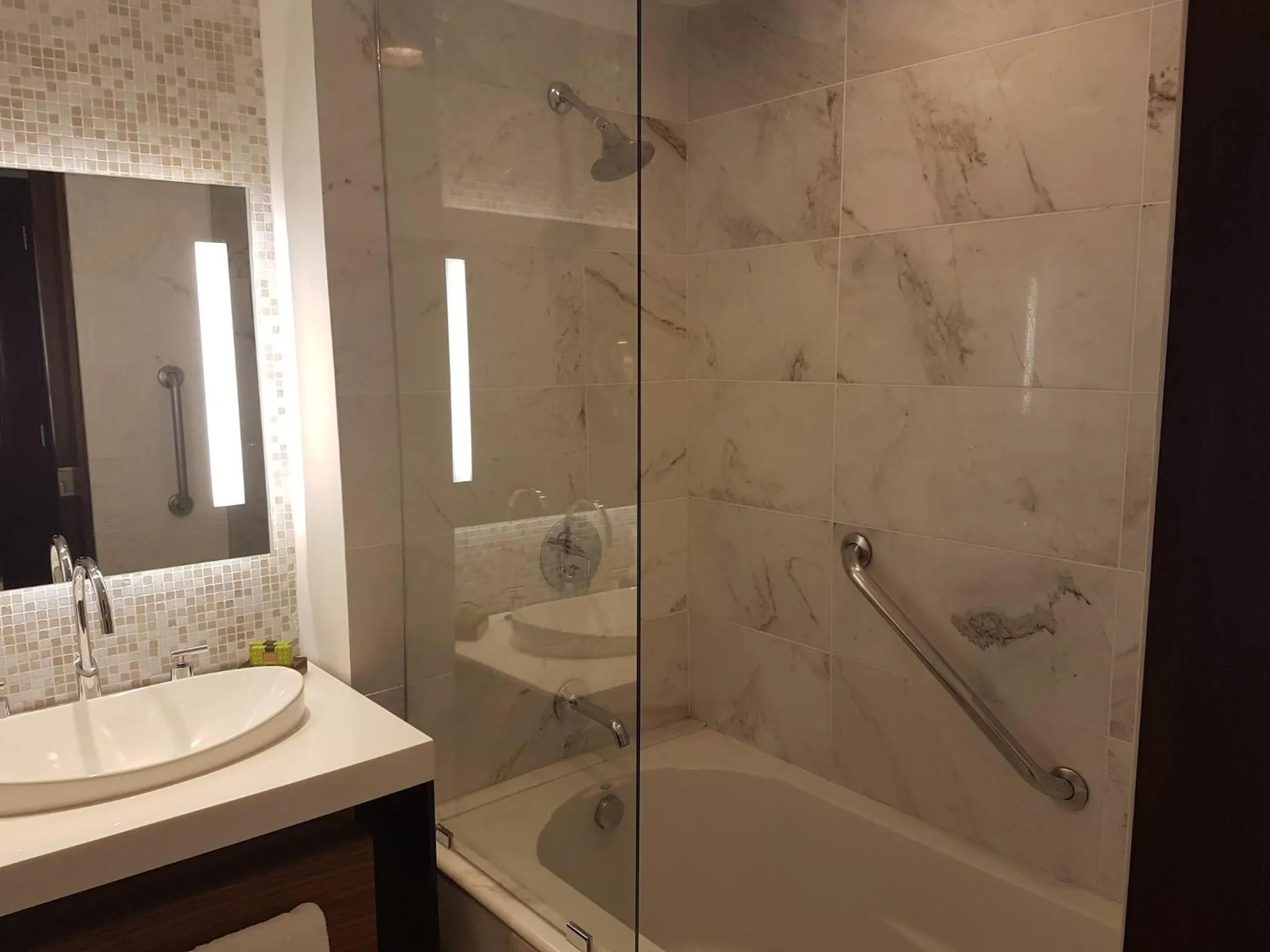 Classic Room with Pool View - single occupancy in Real Intercontinental Metrocentro Managua by IHG