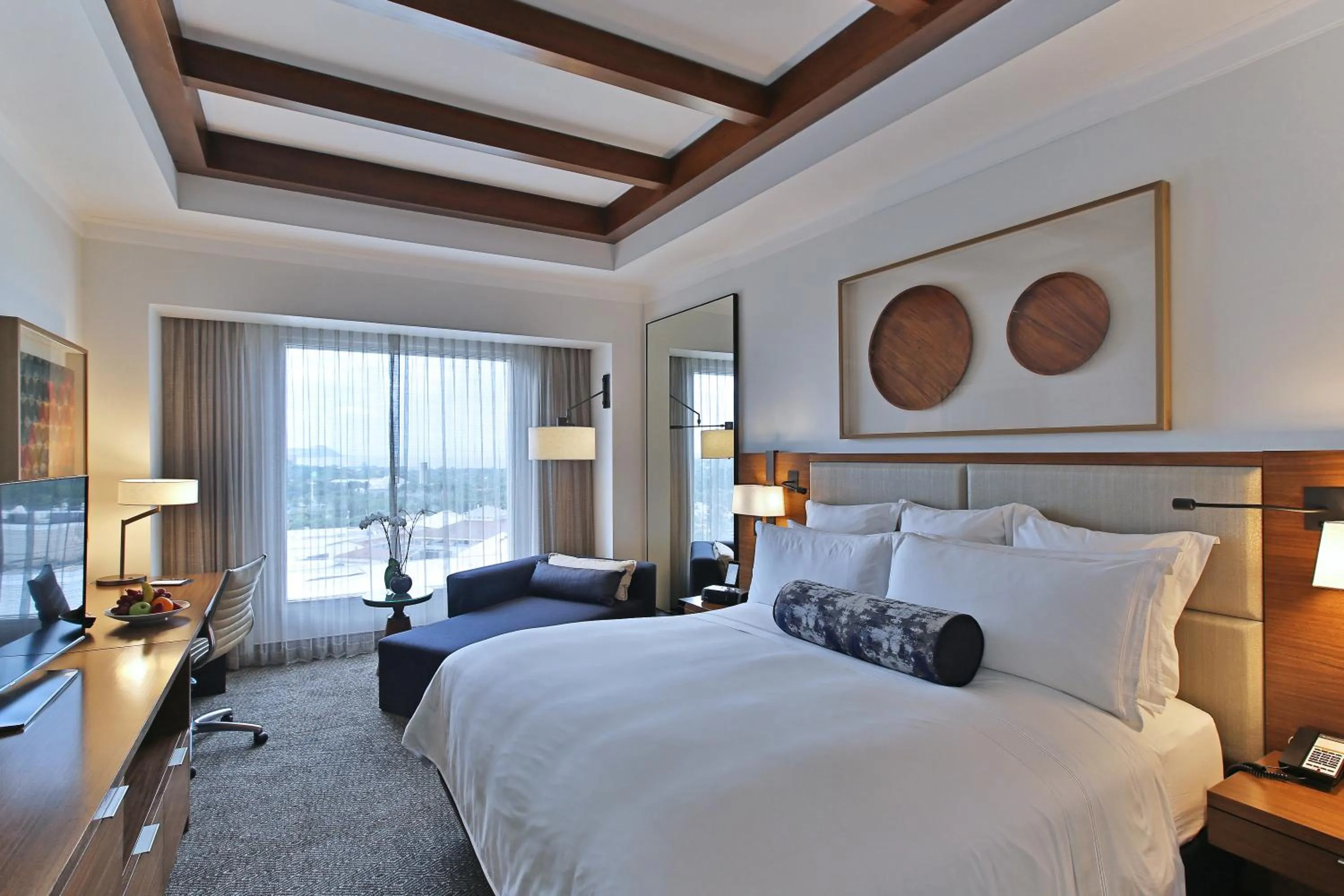 Classic King Room - single occupancy - Club Lounge Access in Real Intercontinental Metrocentro Managua by IHG