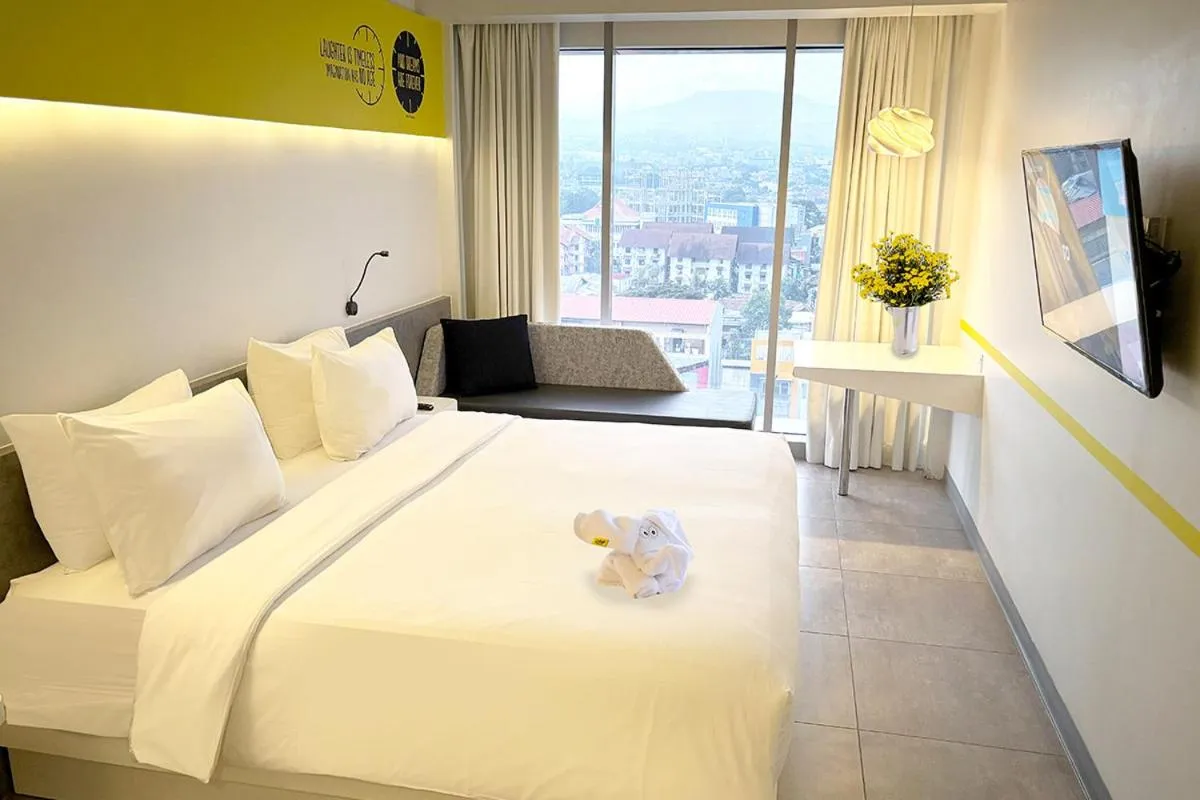 Double or Twin Room in YELLO Hotel Paskal Bandung