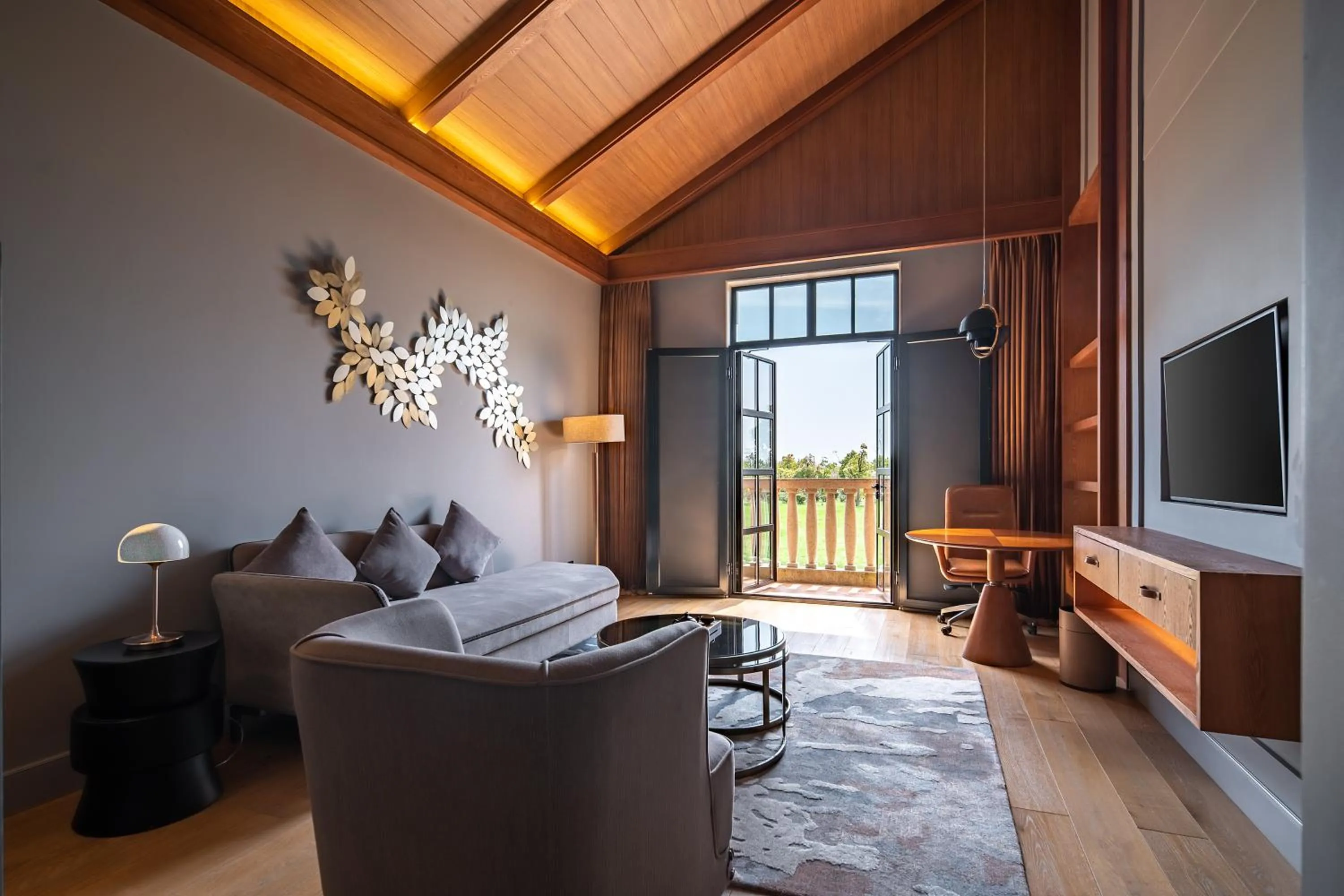 Suite in Melia Shanghai Parkside