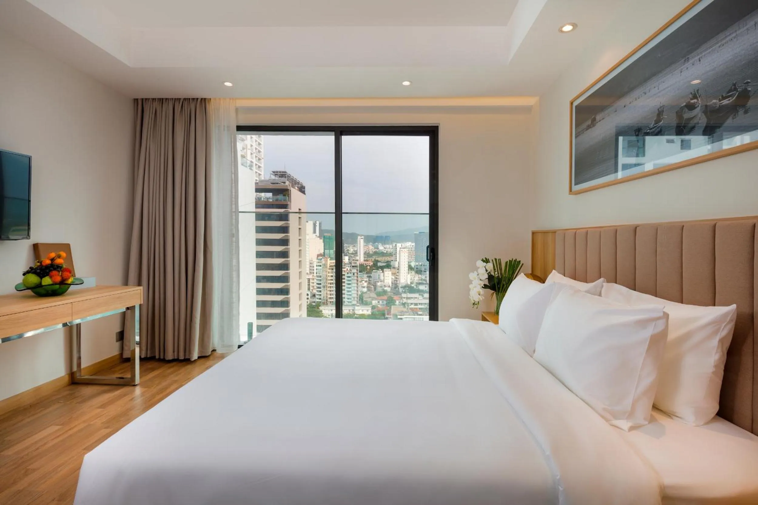 Senior Deluxe Double Room with City View and Balcony in Nagar Hotel Nha Trang