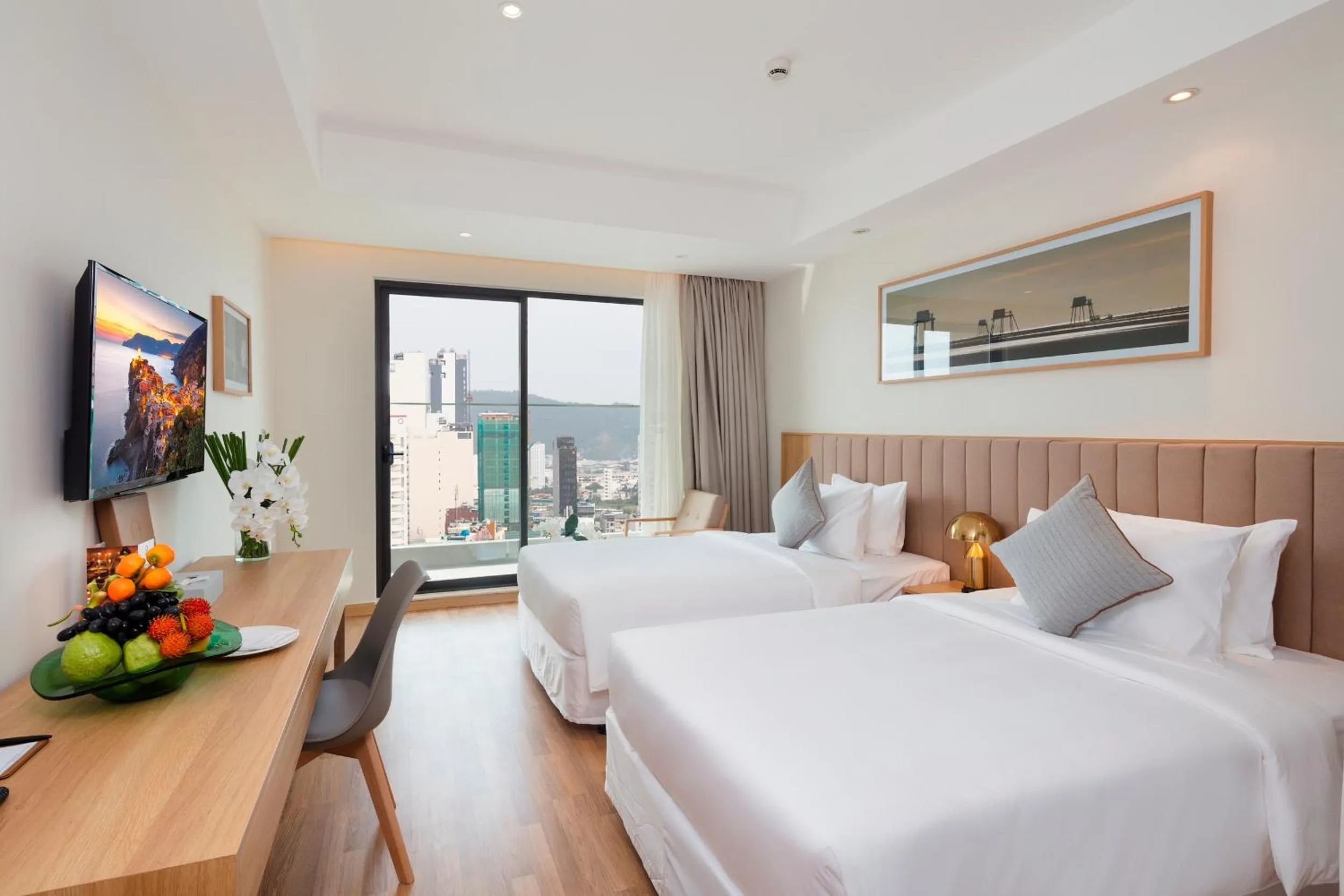 Senior Deluxe Twin Room with City View and Balcony in Nagar Hotel Nha Trang