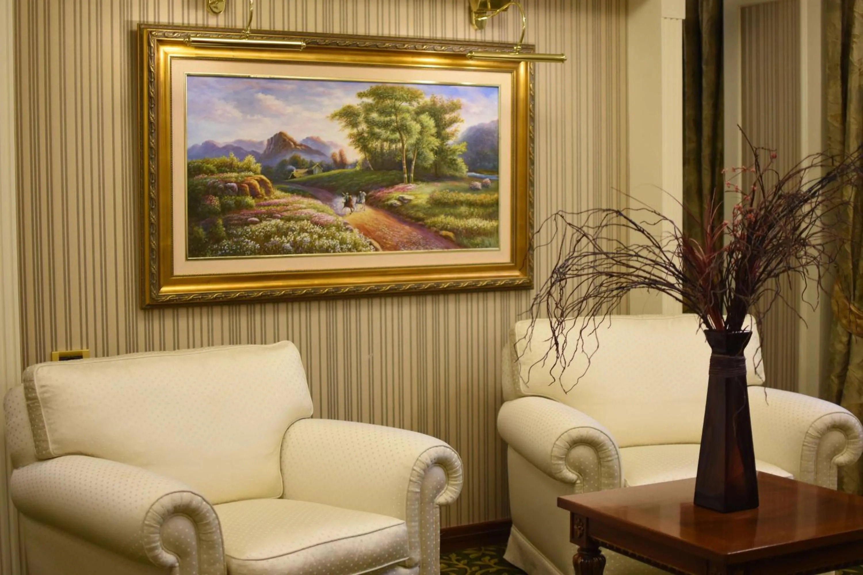 Presidential Suite with Whirlpool in Radisson BLU Hotel Yerevan