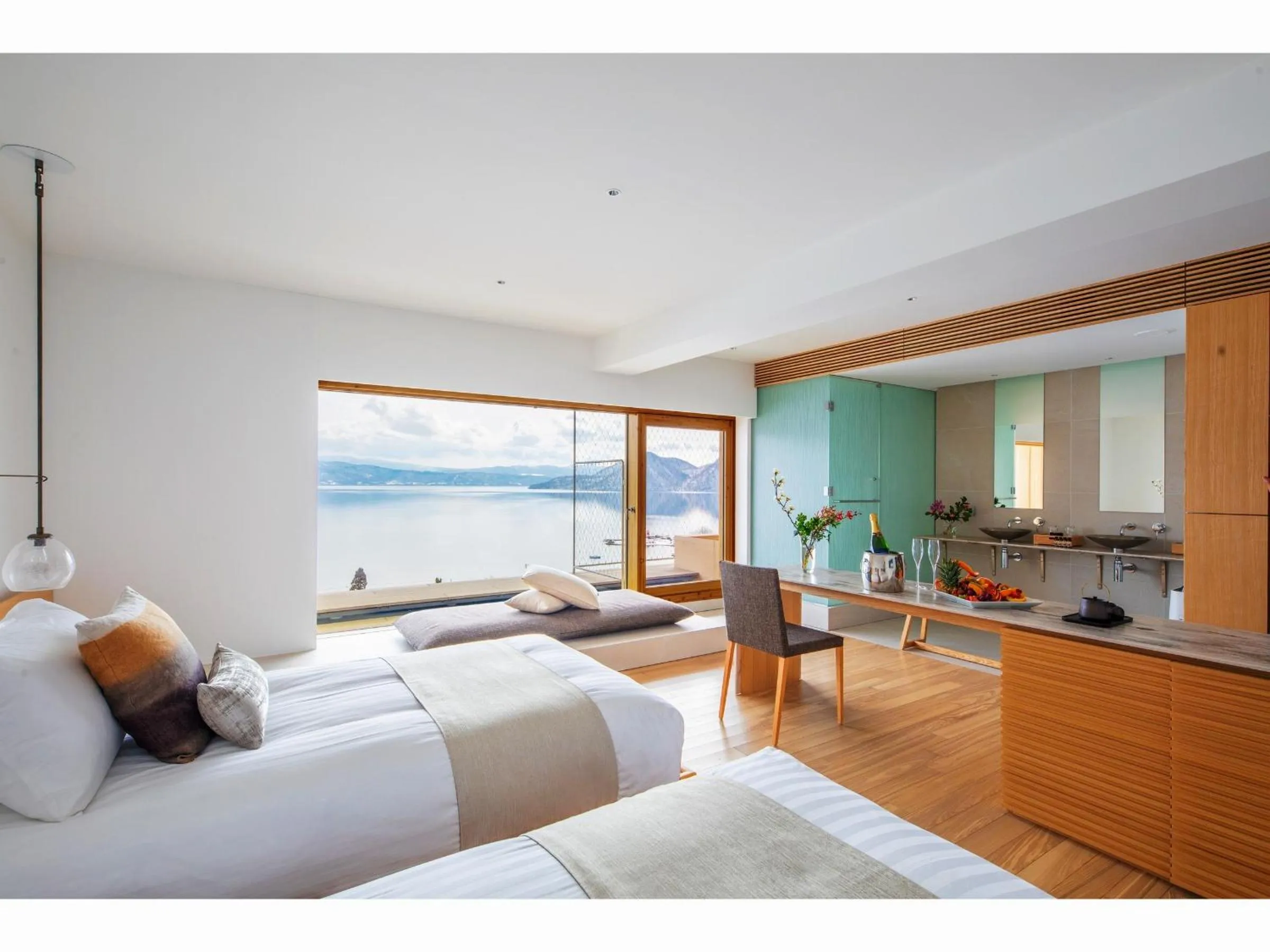 Twin Room with Lake View in WE Hotel Toya