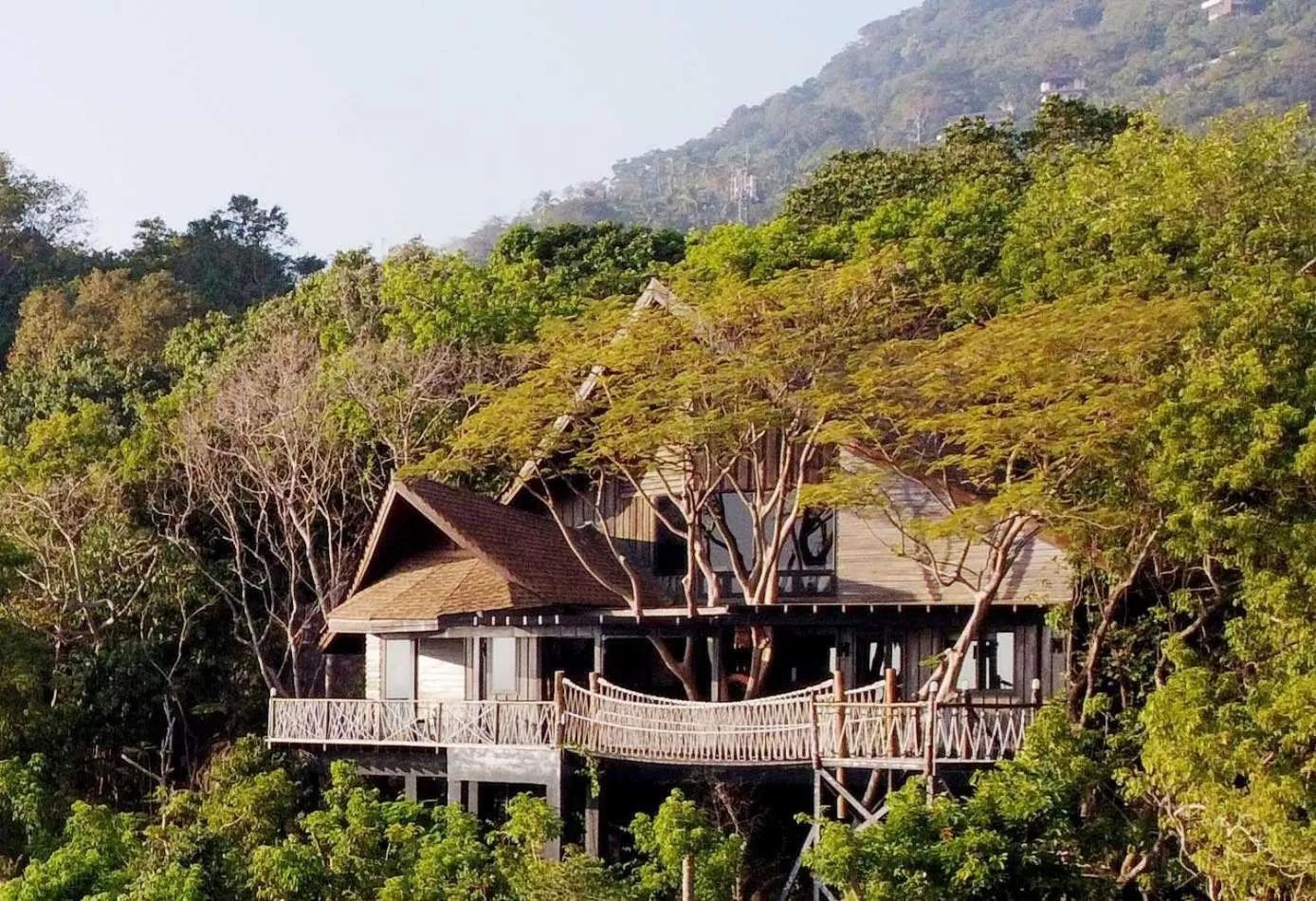 Treehouse Suite Villa in Koh Tao Cabana
