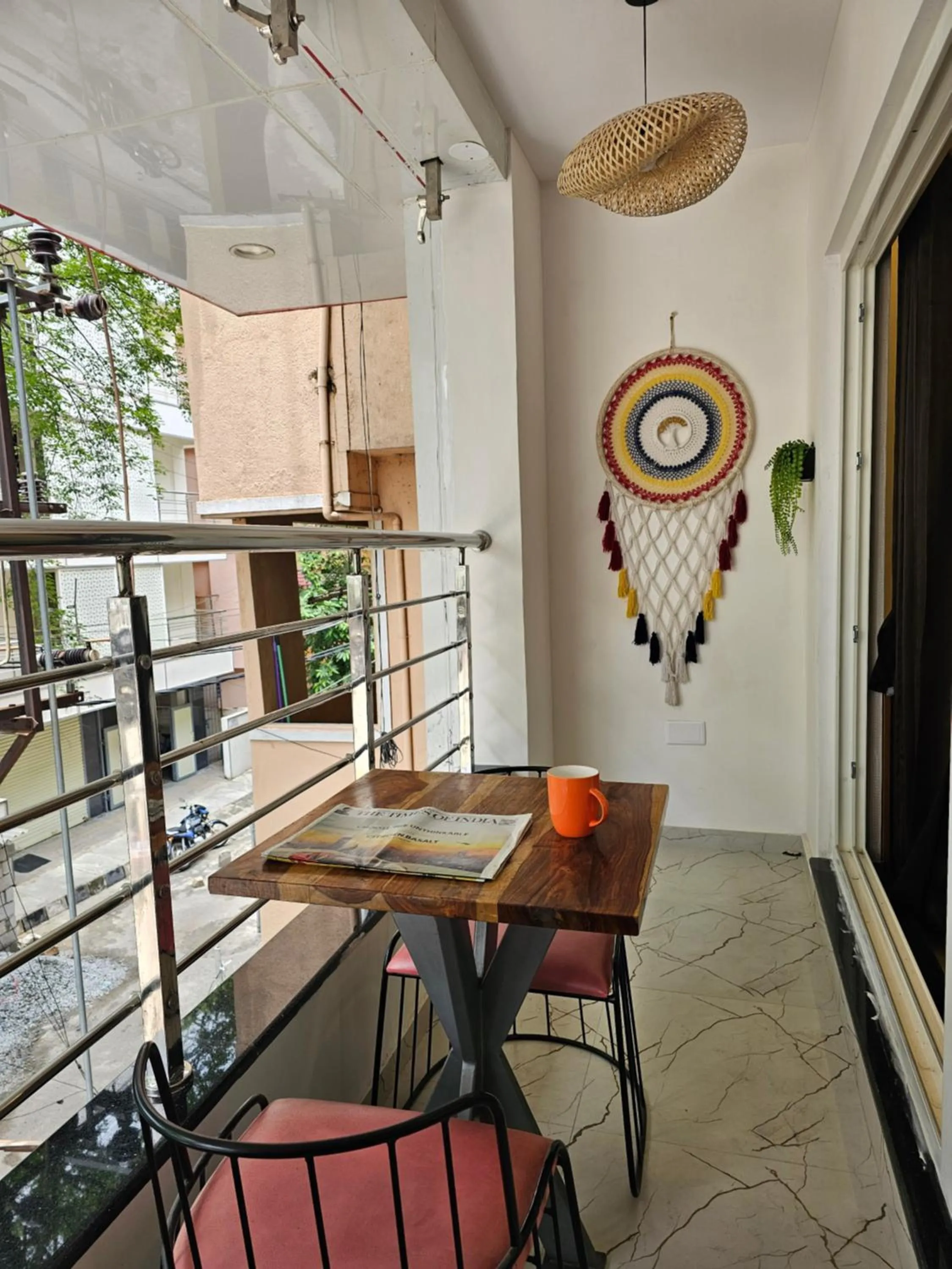 King Suite with Balcony in The Urban Nest