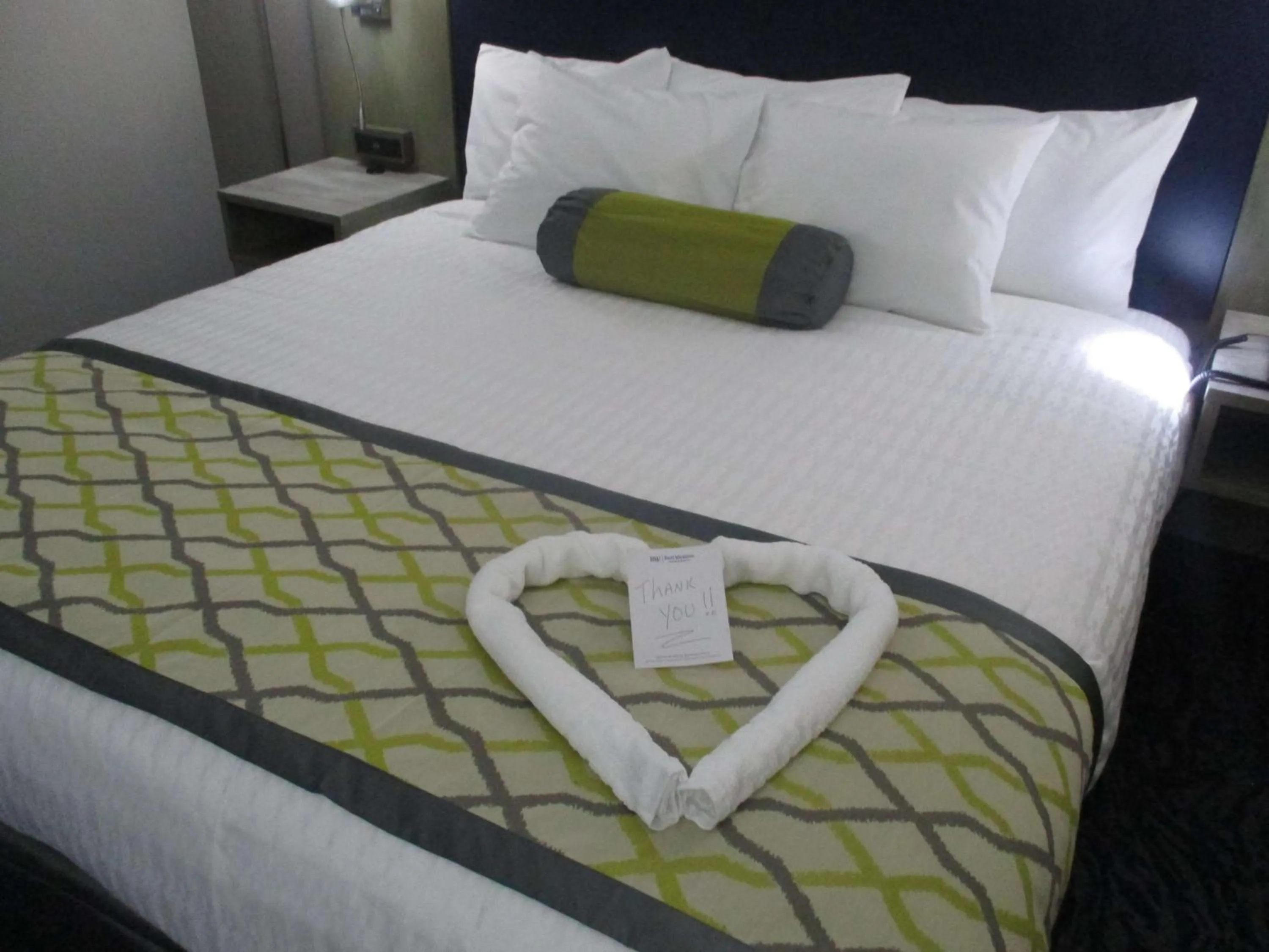 King Suite with Spa Bath - Non-Smoking in Best Western Plus Bloomington East