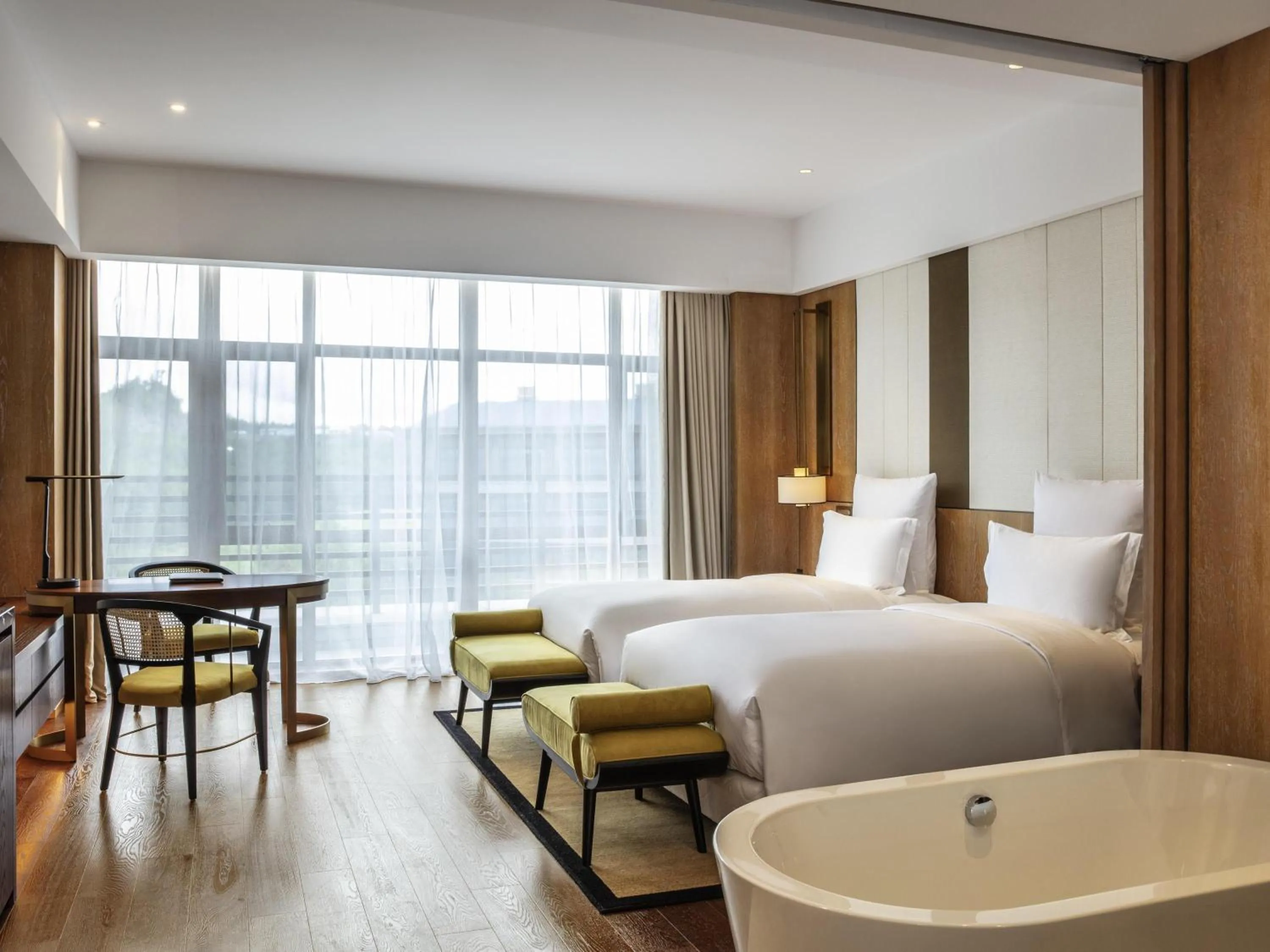 Superior Room, 2 Single Size Beds, Private Balcony in Pullman Changbaishan Resort