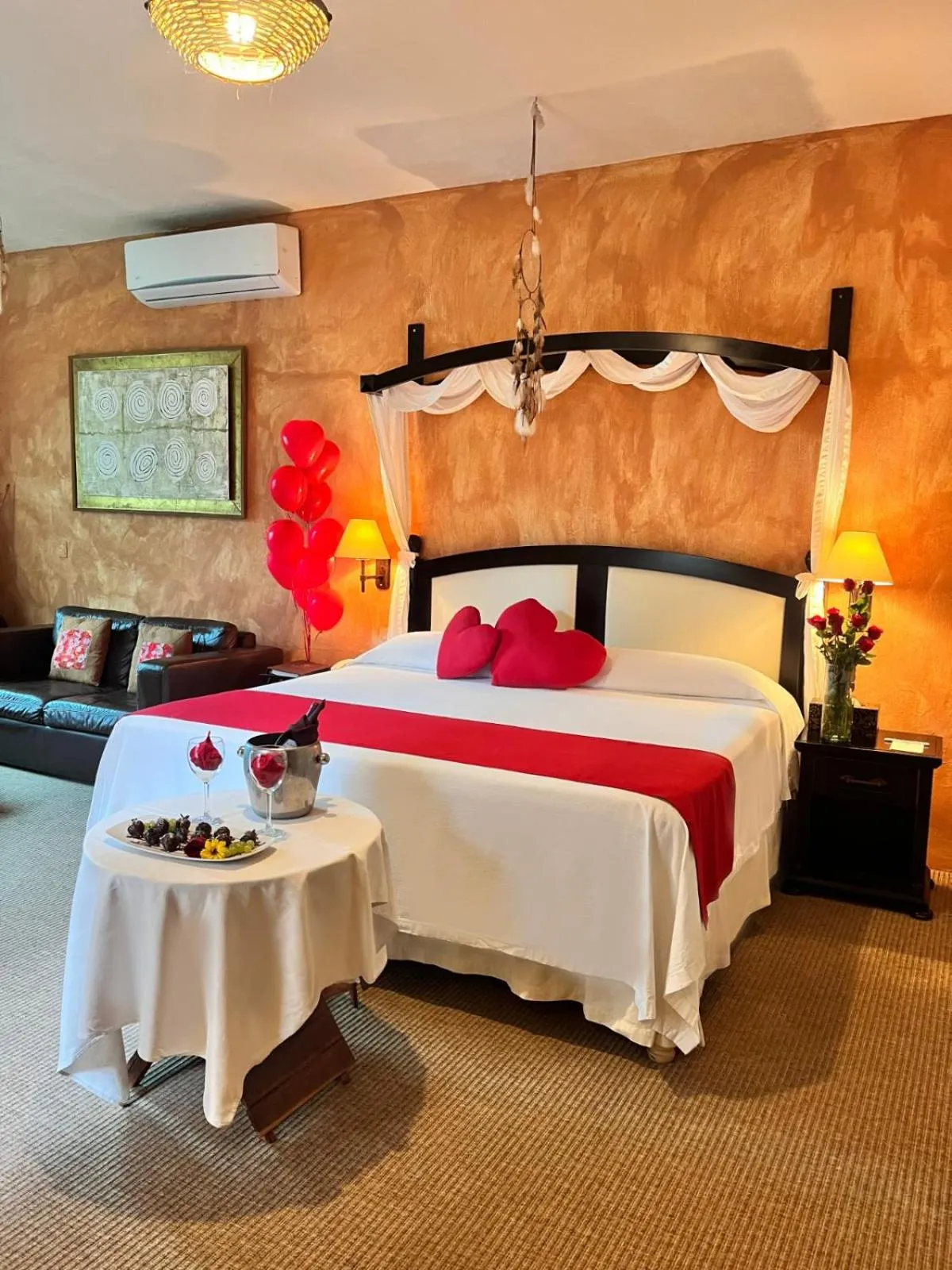 Suite with Mountain View in El Chante Spa Hotel