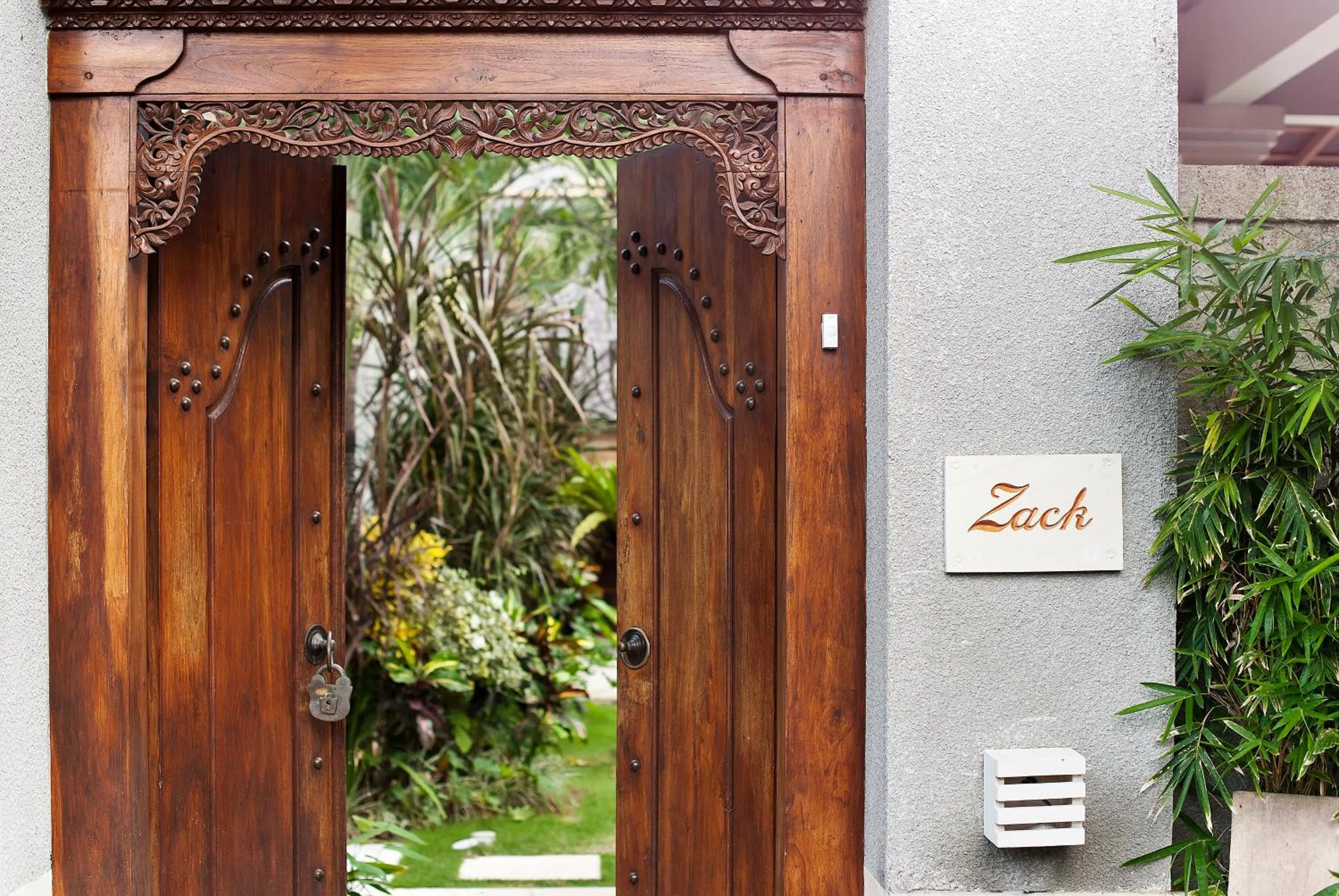 Four-Bedroom Villa in Villa Zanissa