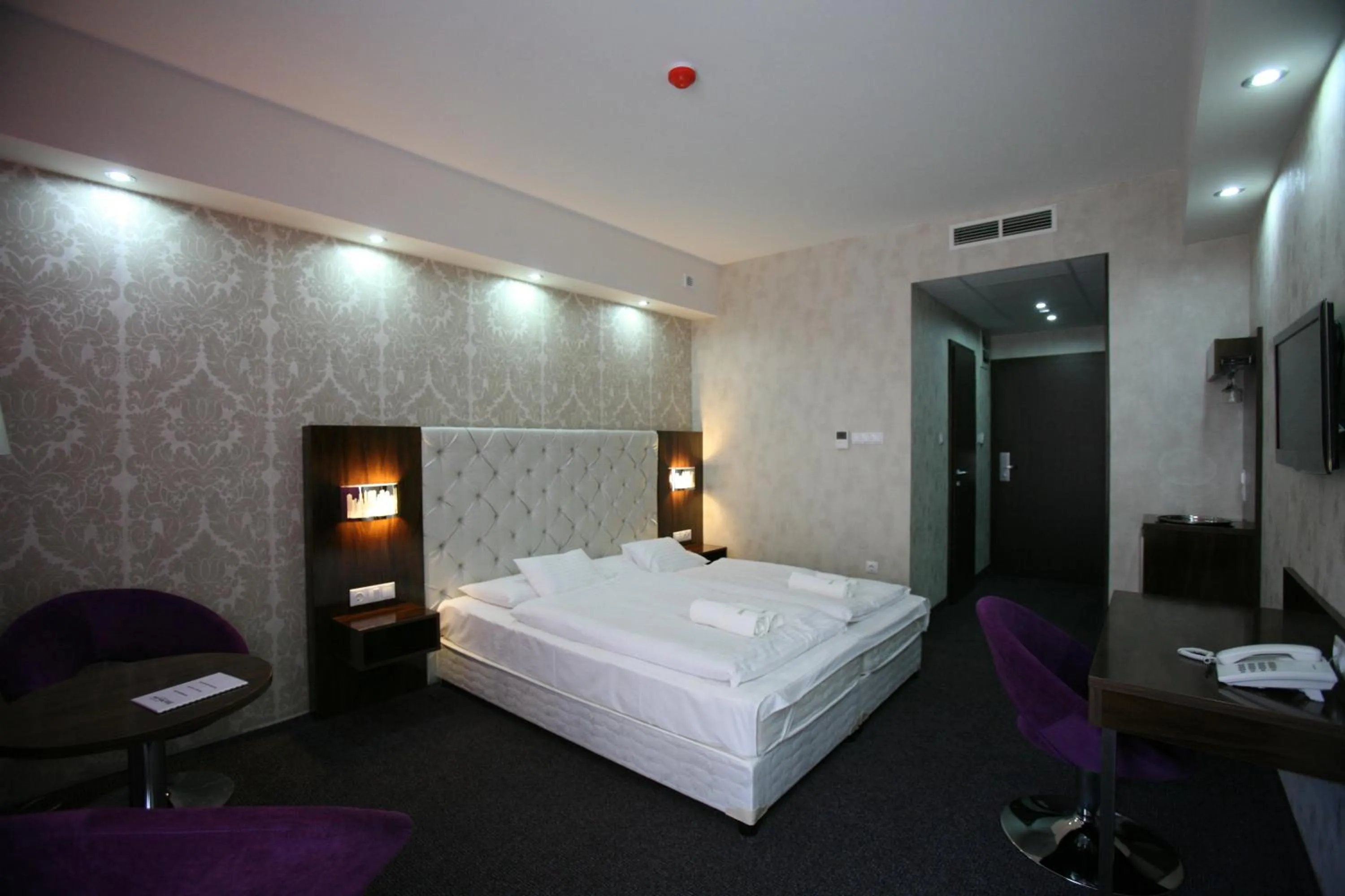 Superior Double or Twin Room in Bástya Konferencia és Wellness Hotel