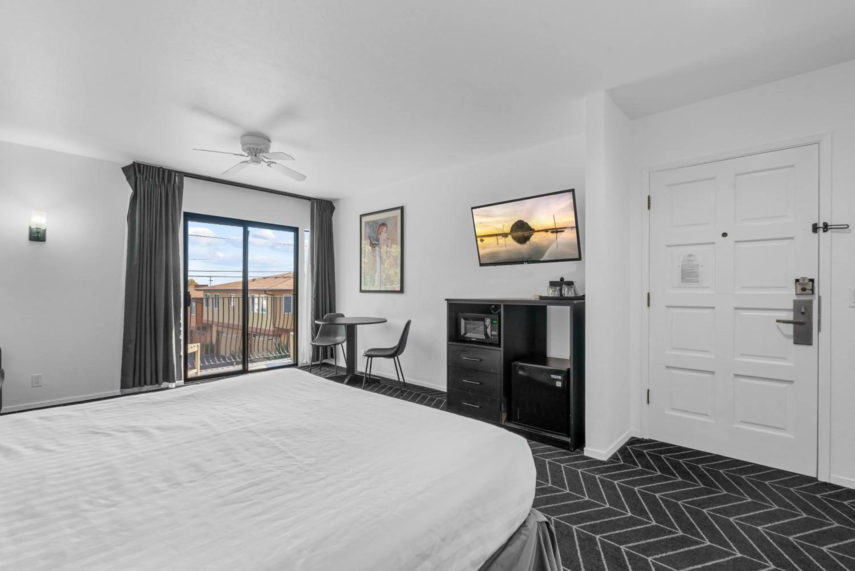 Deluxe Room 2 Queen Beds Fireplace and Balcony Non Smoking  in Masterpiece Hotel