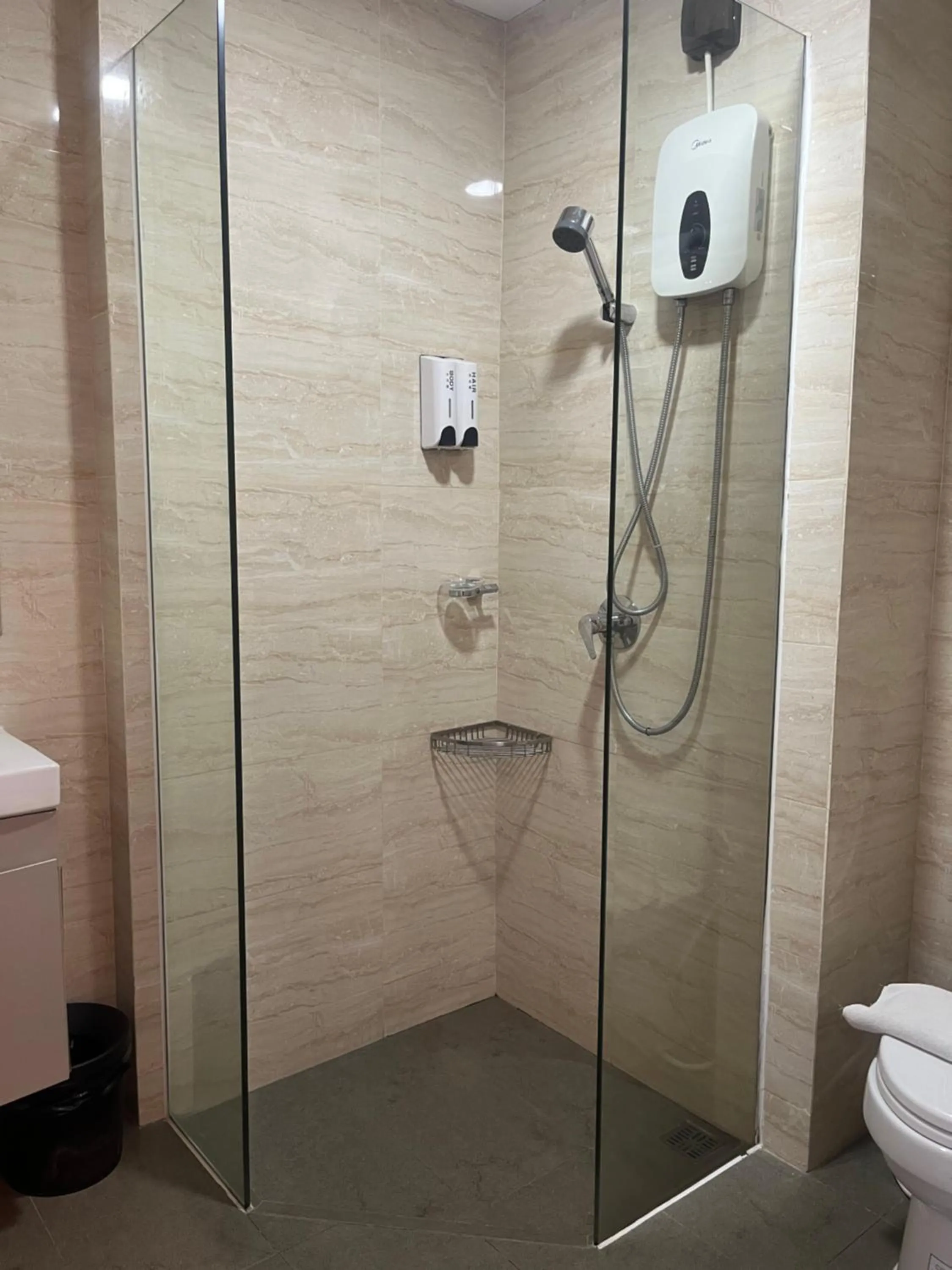 Executive King River View  in The Bridge Club